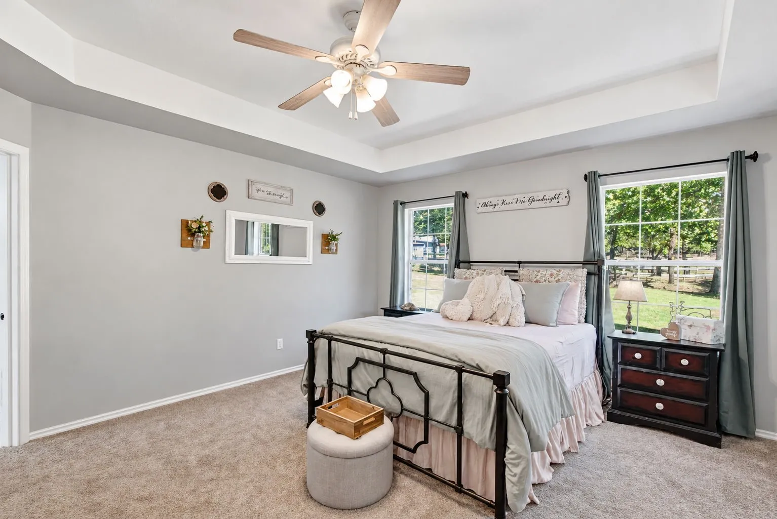 Single Family Residence For Sale in Parker County , 210 Saddle Club Road, Weatherford, Texas 76088, 4 Bedroom, 2 Bathroom, 1 Garage spaces, 2,425 Sqft, built in 2002, mls#21406978, Real Estate Agent in Weatherford, Homes For Sale in Parker county, Homes For Sale in Weatherford, Realtor in Weatherford Texas, Real Estate Brokerage Independent Realty Texas, Luminita Cordes Realtor