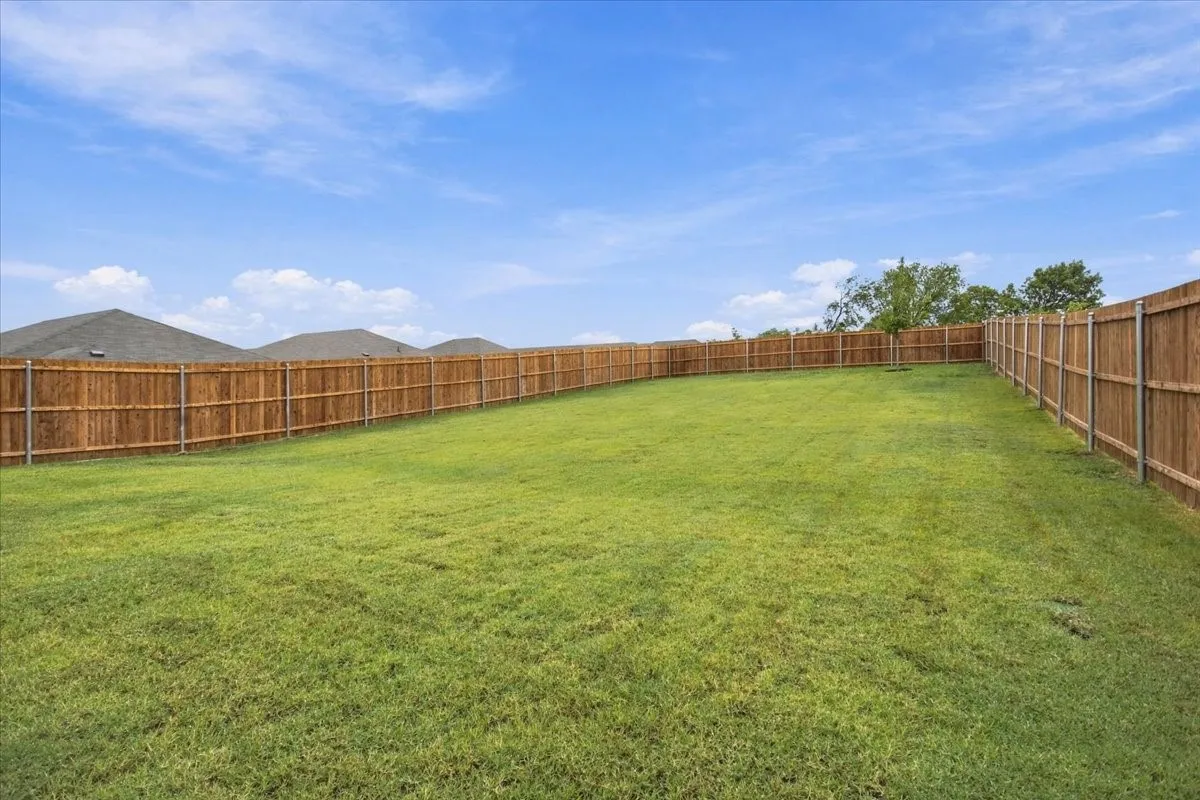 Single Family Residence For Rent in Grayson County , 308 Winchester Lane, Sherman, Texas 75092, 4 Bedroom, 3 Bathroom, 2 Garage spaces, 2,059 Sqft, built in 2026, mls#21407401, Real Estate Agent in Sherman, Homes For Rent in Grayson county, Homes For Rent in Sherman, Realtor in Sherman Texas, Real Estate Brokerage Independent Realty Texas, Luminita Cordes Realtor