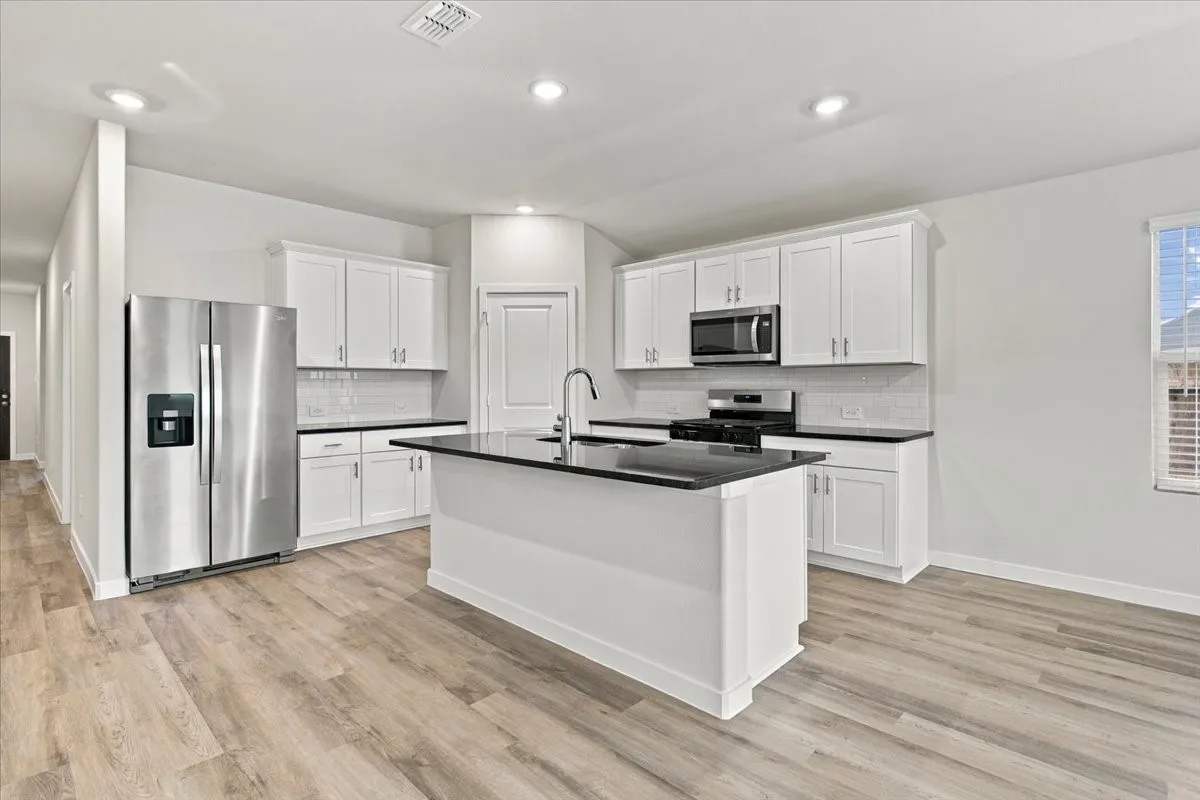 Single Family Residence For Rent in Grayson County , 308 Winchester Lane, Sherman, Texas 75092, 4 Bedroom, 3 Bathroom, 2 Garage spaces, 2,059 Sqft, built in 2026, mls#21407401, Real Estate Agent in Sherman, Homes For Rent in Grayson county, Homes For Rent in Sherman, Realtor in Sherman Texas, Real Estate Brokerage Independent Realty Texas, Luminita Cordes Realtor