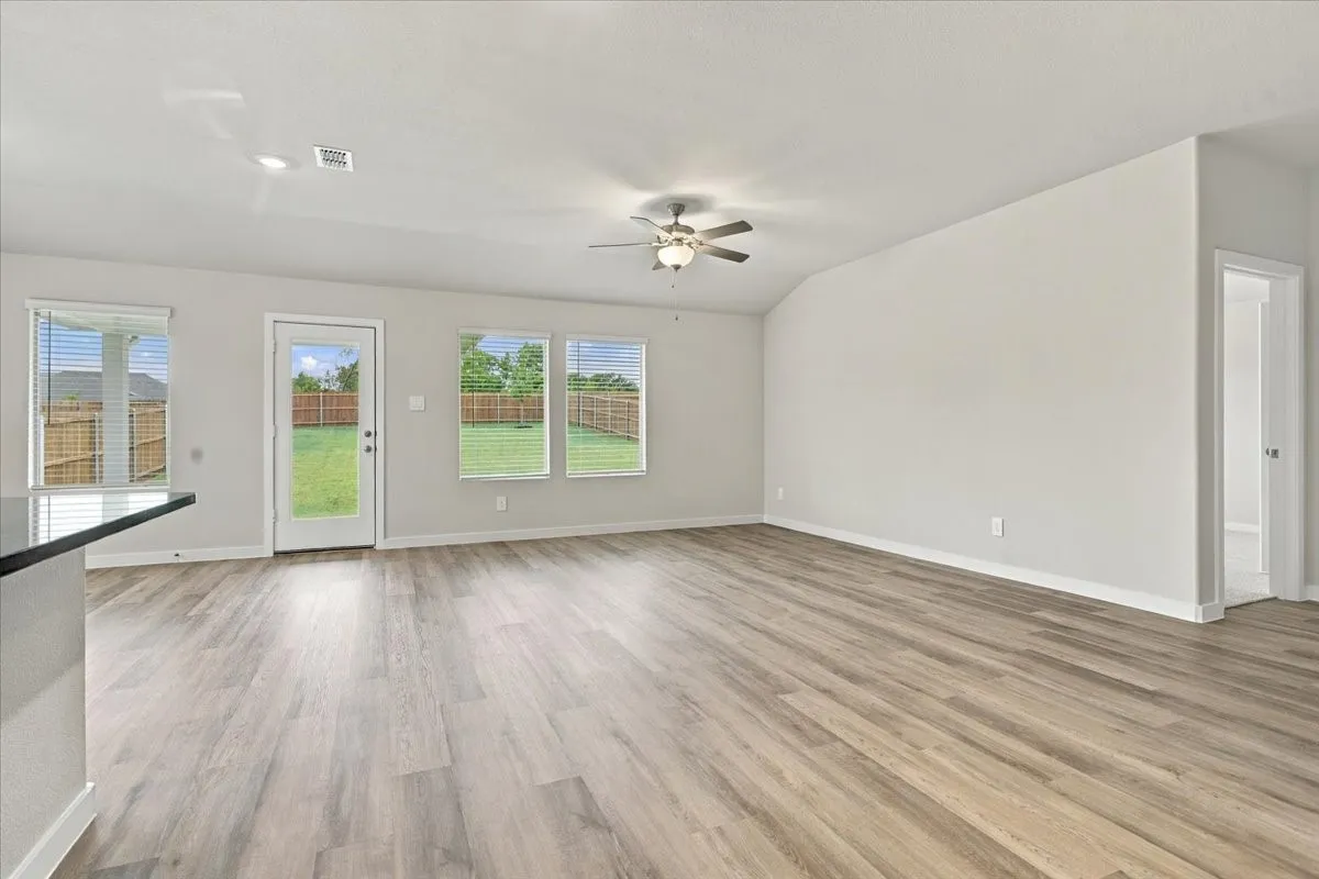 Single Family Residence For Rent in Grayson County , 308 Winchester Lane, Sherman, Texas 75092, 4 Bedroom, 3 Bathroom, 2 Garage spaces, 2,059 Sqft, built in 2026, mls#21407401, Real Estate Agent in Sherman, Homes For Rent in Grayson county, Homes For Rent in Sherman, Realtor in Sherman Texas, Real Estate Brokerage Independent Realty Texas, Luminita Cordes Realtor