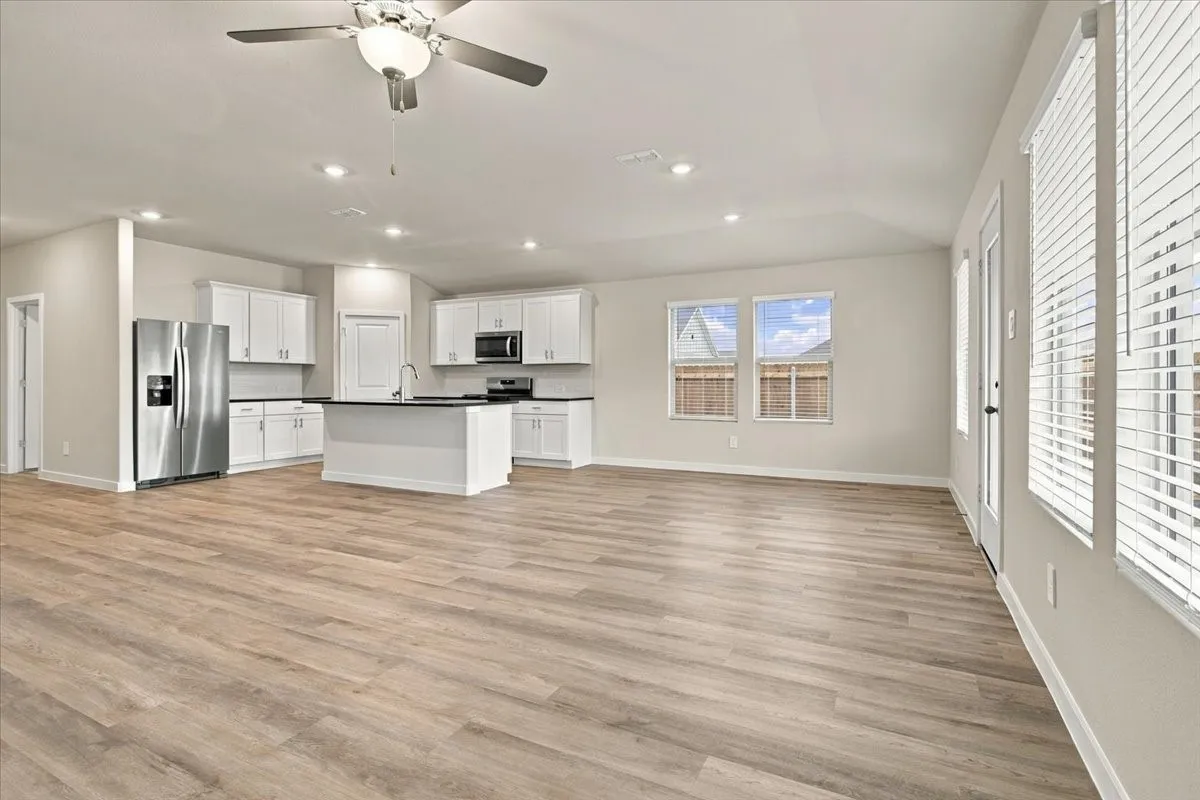 Single Family Residence For Rent in Grayson County , 308 Winchester Lane, Sherman, Texas 75092, 4 Bedroom, 3 Bathroom, 2 Garage spaces, 2,059 Sqft, built in 2026, mls#21407401, Real Estate Agent in Sherman, Homes For Rent in Grayson county, Homes For Rent in Sherman, Realtor in Sherman Texas, Real Estate Brokerage Independent Realty Texas, Luminita Cordes Realtor