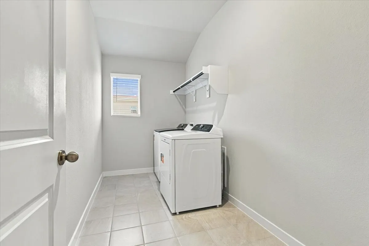 Single Family Residence For Rent in Grayson County , 308 Winchester Lane, Sherman, Texas 75092, 4 Bedroom, 3 Bathroom, 2 Garage spaces, 2,059 Sqft, built in 2026, mls#21407401, Real Estate Agent in Sherman, Homes For Rent in Grayson county, Homes For Rent in Sherman, Realtor in Sherman Texas, Real Estate Brokerage Independent Realty Texas, Luminita Cordes Realtor