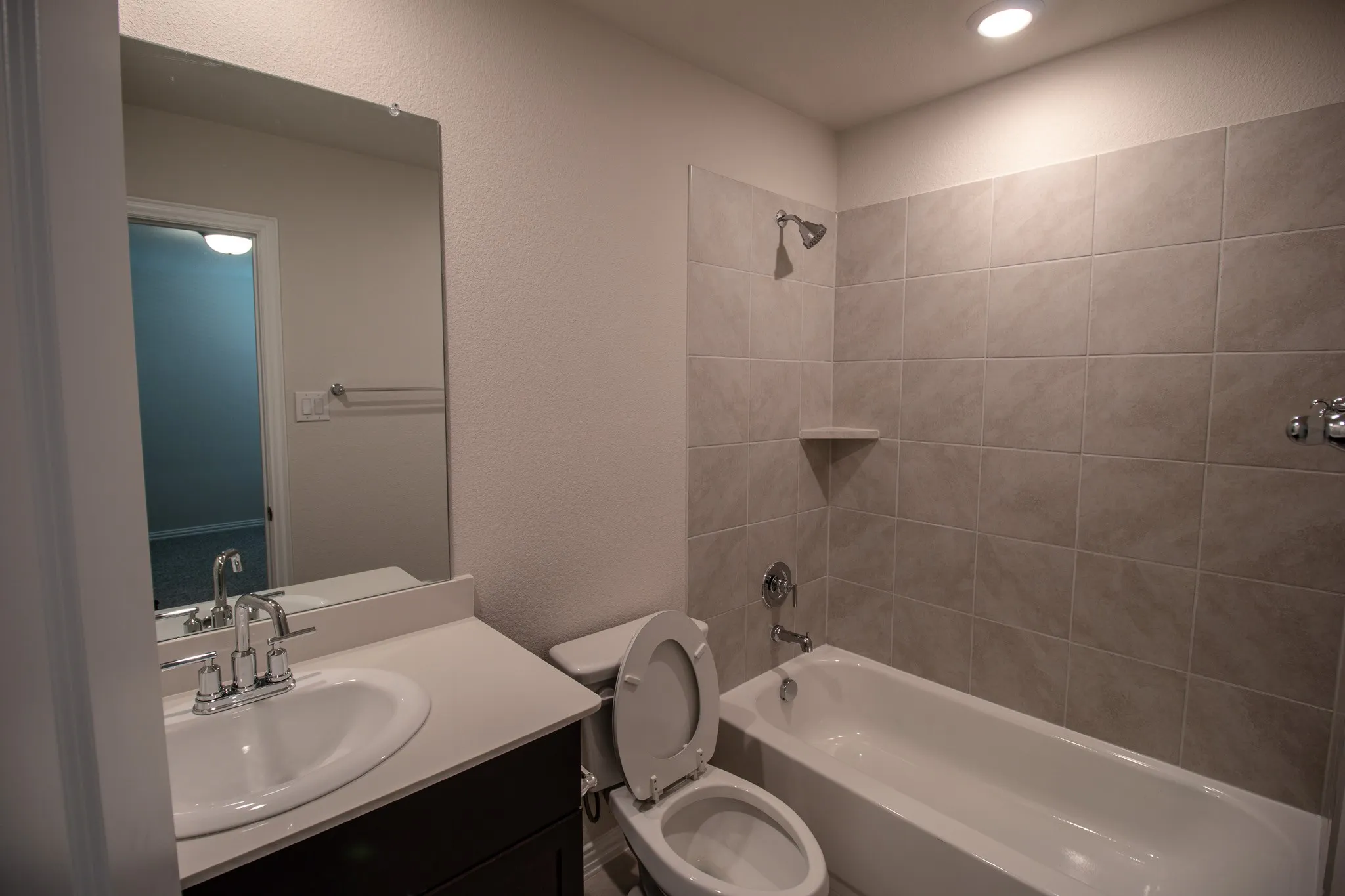 Single Family Residence For Rent in Collin County , 1202 Sweetleaf Street, Melissa, Texas 75454, 5 Bedroom, 4 Bathroom, 3 Garage spaces, 3,443 Sqft, built in 2023, mls#21407455, Real Estate Agent in Melissa, Homes For Rent in Collin county, Homes For Rent in Melissa, Realtor in Melissa Texas, Real Estate Brokerage Independent Realty Texas, Luminita Cordes Realtor