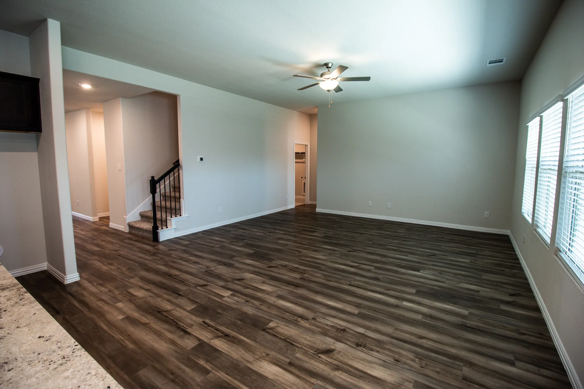 Single Family Residence For Rent in Collin County , 1202 Sweetleaf Street, Melissa, Texas 75454, 5 Bedroom, 4 Bathroom, 3 Garage spaces, 3,443 Sqft, built in 2023, mls#21407455, Real Estate Agent in Melissa, Homes For Rent in Collin county, Homes For Rent in Melissa, Realtor in Melissa Texas, Real Estate Brokerage Independent Realty Texas, Luminita Cordes Realtor