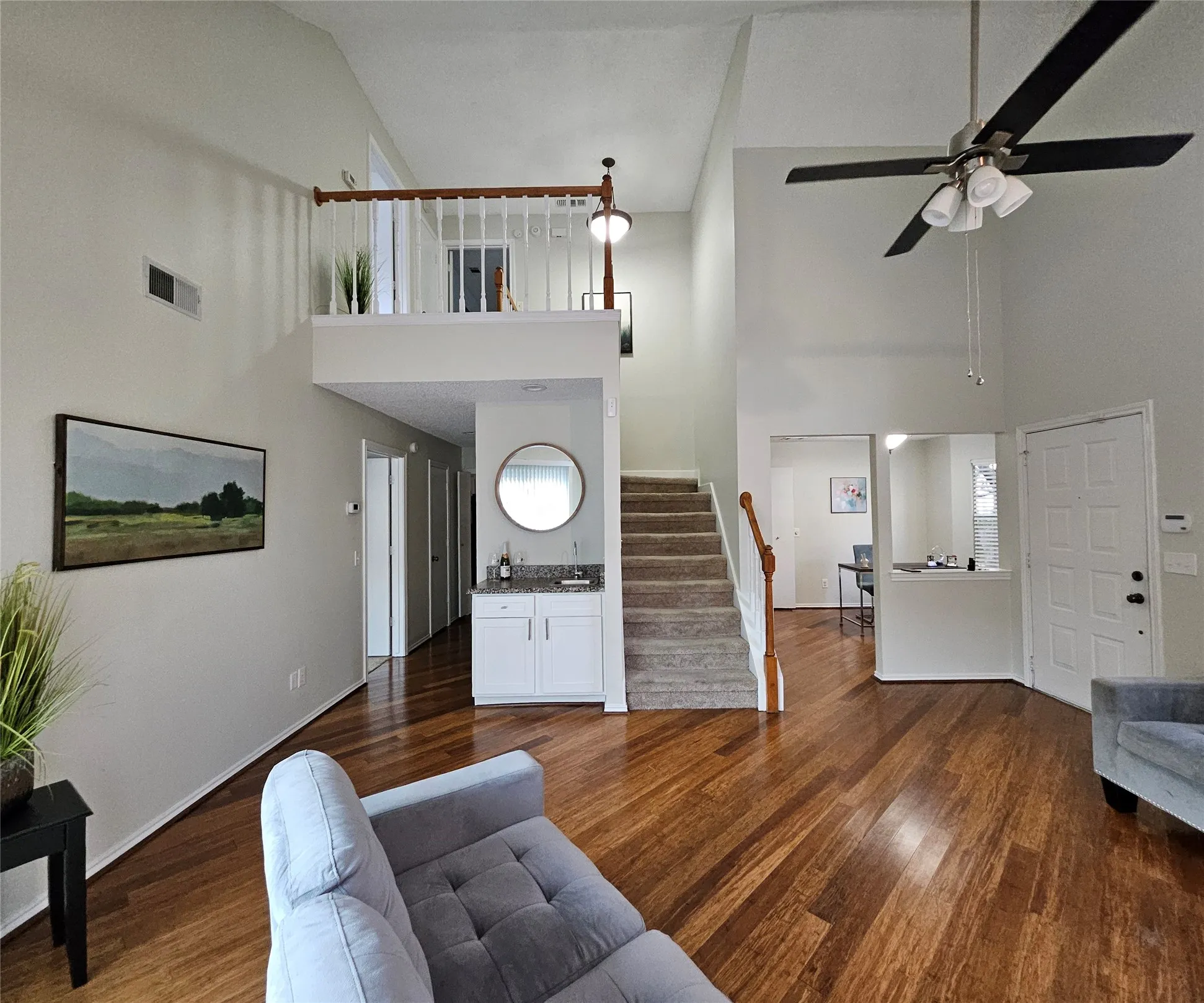 Townhouse For Rent in Collin County , 17910 Windflower Way 2004, Dallas, Texas 75252, 3 Bedroom, 3 Bathroom, Garage spaces, 1,555 Sqft, built in 1985, mls#21407457, Real Estate Agent in Dallas, Homes For Rent in Collin county, Homes For Rent in Dallas, Realtor in Dallas Texas, Real Estate Brokerage Independent Realty Texas, Luminita Cordes Realtor