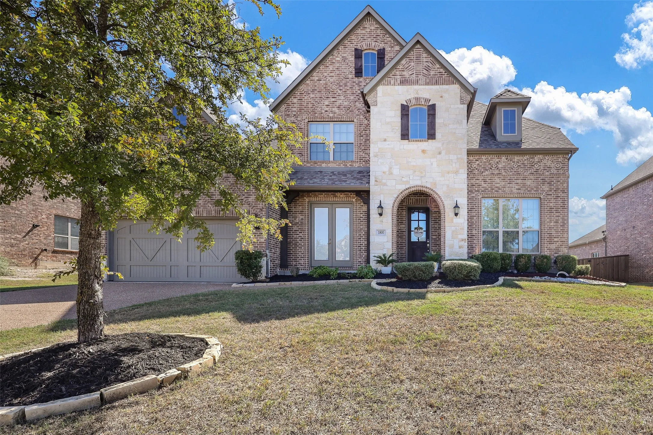 Single Family Residence For Sale