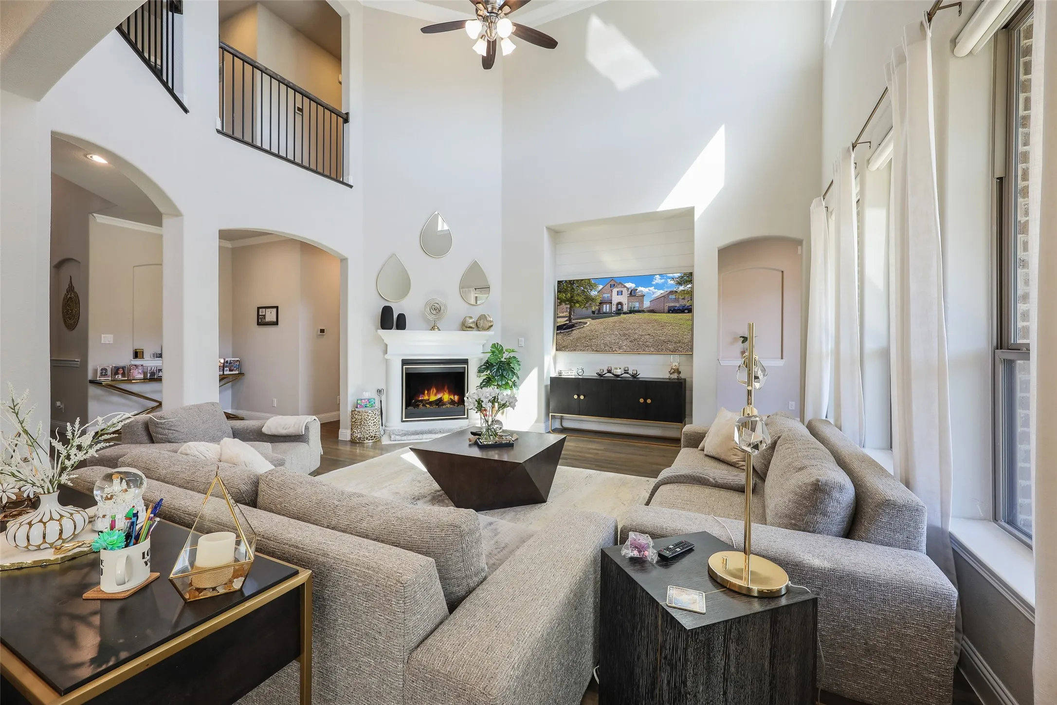 Single Family Residence For Sale in Collin County , 1800 Shavano Way, Prosper, Texas 75078, 4 Bedroom, 5 Bathroom, 2 Garage spaces, 3,950 Sqft, built in 2017, mls#21401075, Real Estate Agent in Prosper, Homes For Sale in Collin county, Homes For Sale in Prosper, Realtor in Prosper Texas, Real Estate Brokerage Independent Realty Texas, Luminita Cordes Realtor