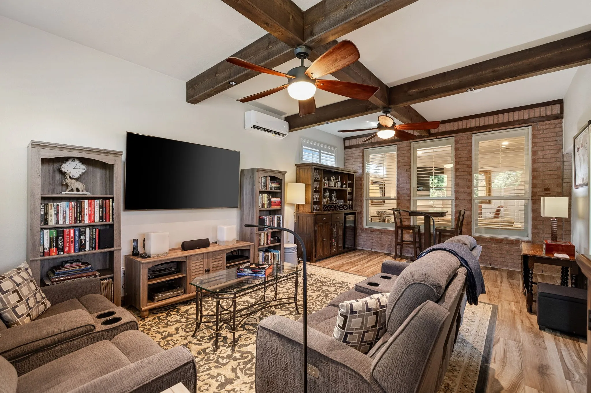 Single Family Residence For Sale in Collin County , 292 Cheyenne Drive, Fairview, Texas 75069, 2 Bedroom, 2 Bathroom, 2 Garage spaces, 2,421 Sqft, built in 2004, mls#21407454, Real Estate Agent in Fairview, Homes For Sale in Collin county, Homes For Sale in Fairview, Realtor in Fairview Texas, Real Estate Brokerage Independent Realty Texas, Luminita Cordes Realtor
