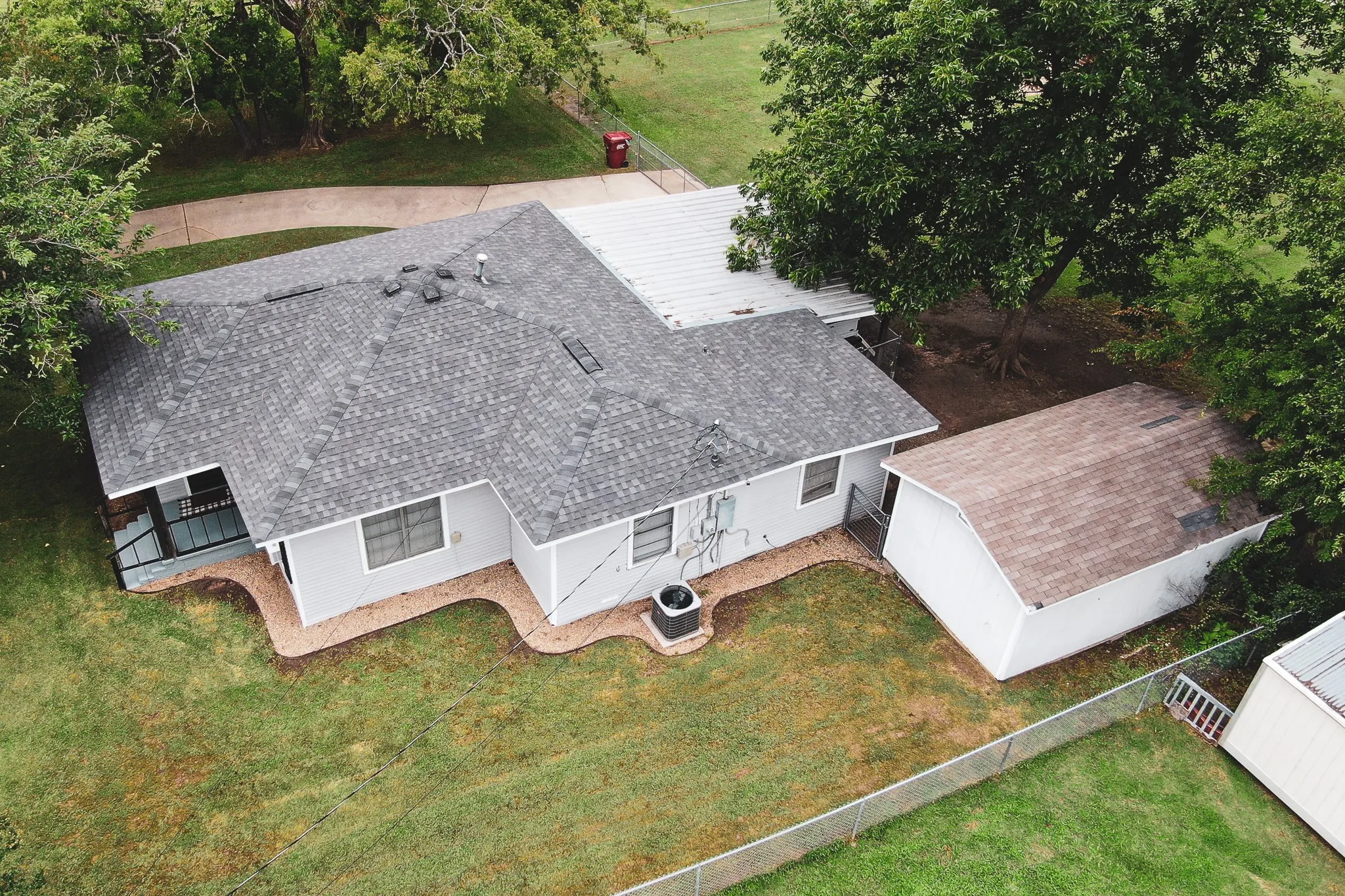 Single Family Residence For Sale in Franklin (TX) County , 508 Fleming St., Mount Vernon, Texas 75457, 2 Bedroom, 1 Bathroom, Garage spaces, 1,193 Sqft, built in 1980, mls#21405106, Real Estate Agent in Mount Vernon, Homes For Sale in Franklin (TX) county, Homes For Sale in Mount Vernon, Realtor in Mount Vernon Texas, Real Estate Brokerage Independent Realty Texas, Luminita Cordes Realtor
