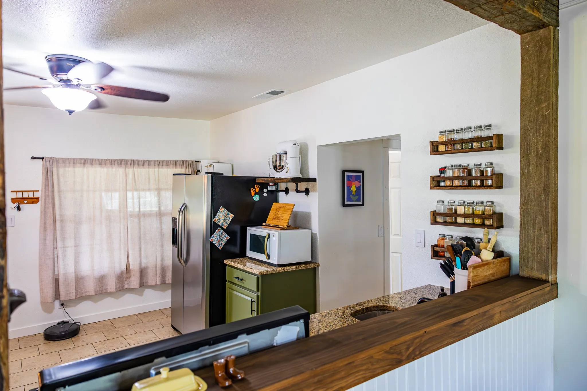 Single Family Residence For Sale in Franklin (TX) County , 508 Fleming St., Mount Vernon, Texas 75457, 2 Bedroom, 1 Bathroom, Garage spaces, 1,193 Sqft, built in 1980, mls#21405106, Real Estate Agent in Mount Vernon, Homes For Sale in Franklin (TX) county, Homes For Sale in Mount Vernon, Realtor in Mount Vernon Texas, Real Estate Brokerage Independent Realty Texas, Luminita Cordes Realtor