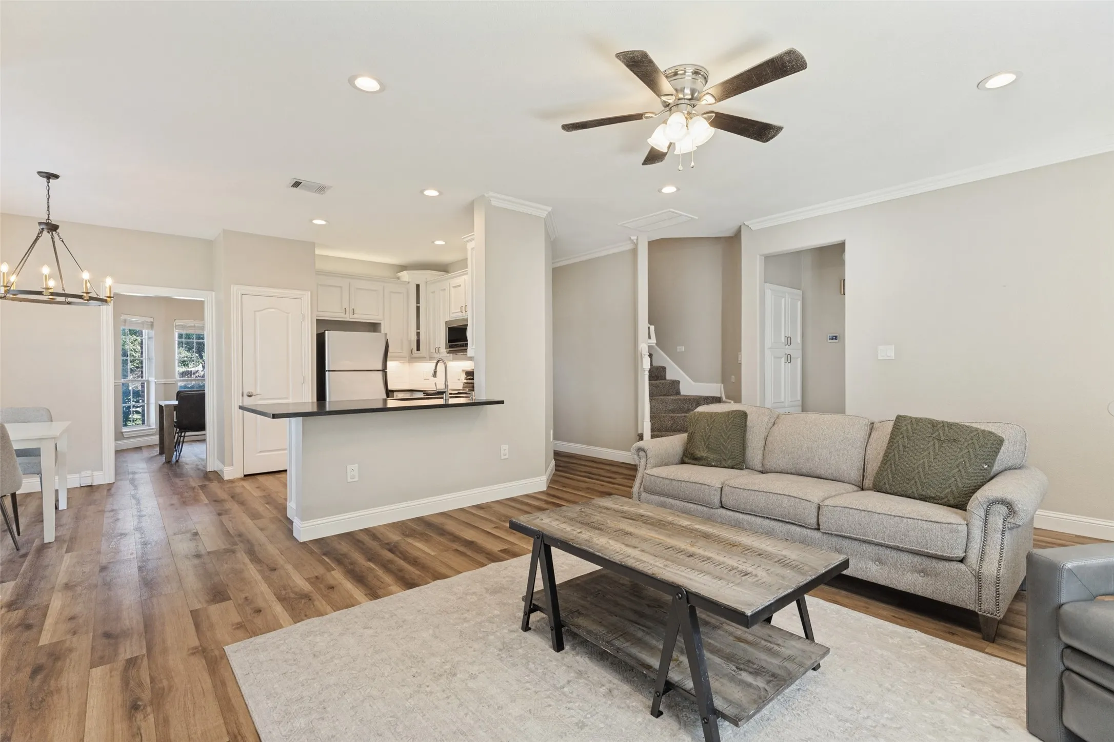 Spacious living room right off the kitchen