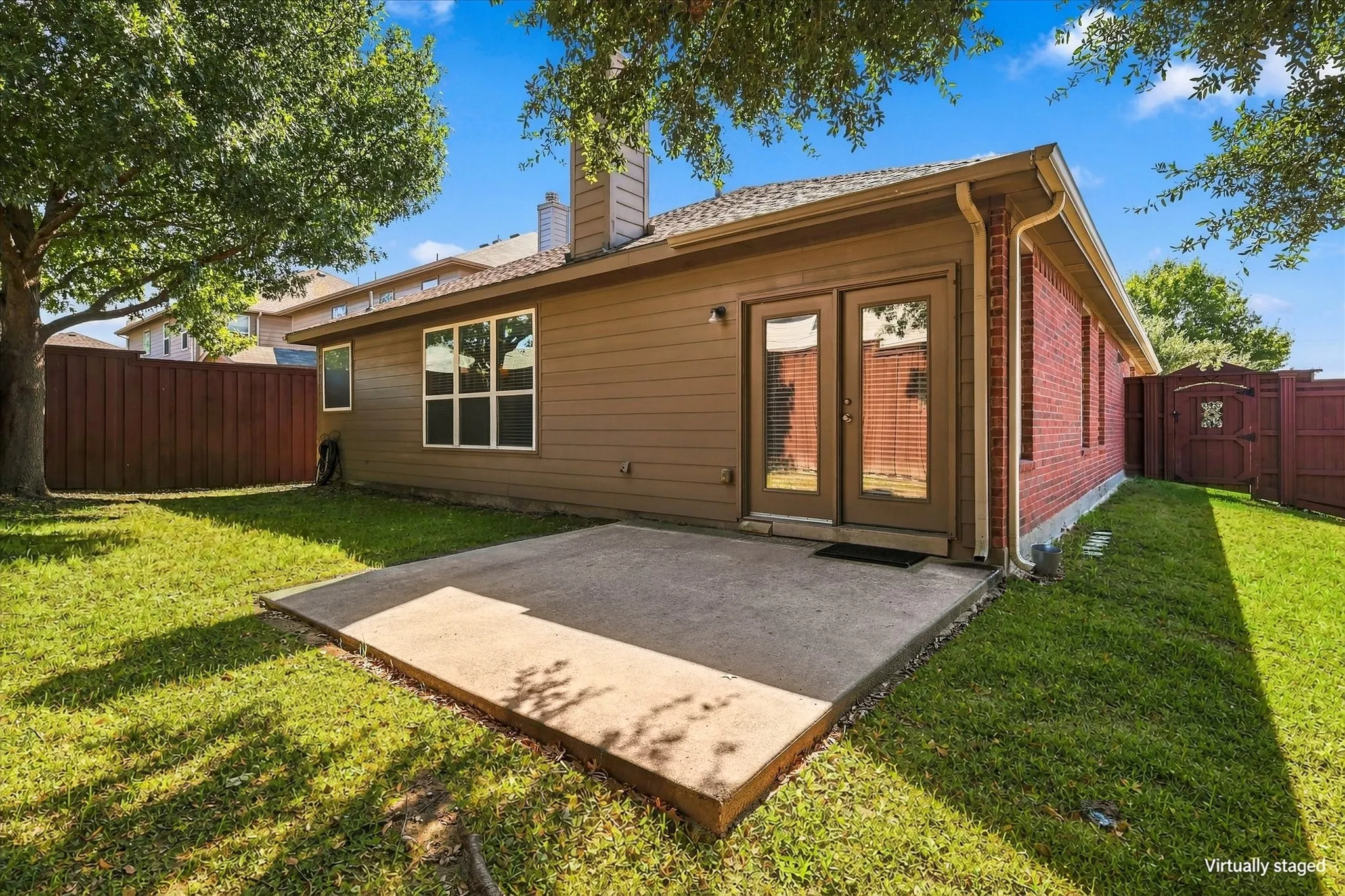 Single Family Residence For Rent in Collin County , 5832 Pebble Ridge Drive, Mc Kinney, Texas 75070, 3 Bedroom, 2 Bathroom, 2 Garage spaces, 2,098 Sqft, built in 2008, mls#21406938, Real Estate Agent in Mc Kinney, Homes For Rent in Collin county, Homes For Rent in Mc Kinney, Realtor in Mc Kinney Texas, Real Estate Brokerage Independent Realty Texas, Luminita Cordes Realtor