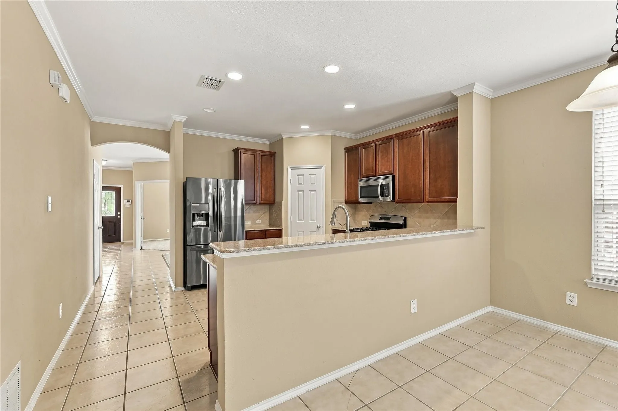 Single Family Residence For Rent in Collin County , 5832 Pebble Ridge Drive, Mc Kinney, Texas 75070, 3 Bedroom, 2 Bathroom, 2 Garage spaces, 2,098 Sqft, built in 2008, mls#21406938, Real Estate Agent in Mc Kinney, Homes For Rent in Collin county, Homes For Rent in Mc Kinney, Realtor in Mc Kinney Texas, Real Estate Brokerage Independent Realty Texas, Luminita Cordes Realtor