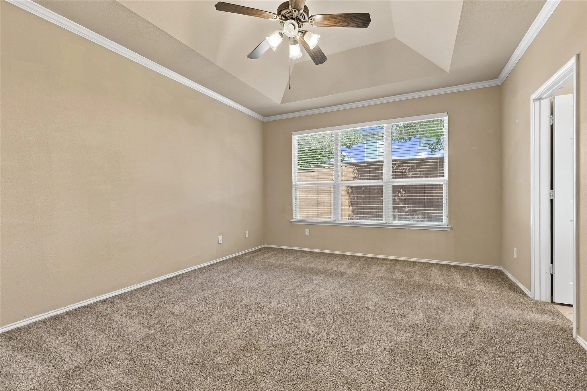 Single Family Residence For Rent in Collin County , 5832 Pebble Ridge Drive, Mc Kinney, Texas 75070, 3 Bedroom, 2 Bathroom, 2 Garage spaces, 2,098 Sqft, built in 2008, mls#21406938, Real Estate Agent in Mc Kinney, Homes For Rent in Collin county, Homes For Rent in Mc Kinney, Realtor in Mc Kinney Texas, Real Estate Brokerage Independent Realty Texas, Luminita Cordes Realtor
