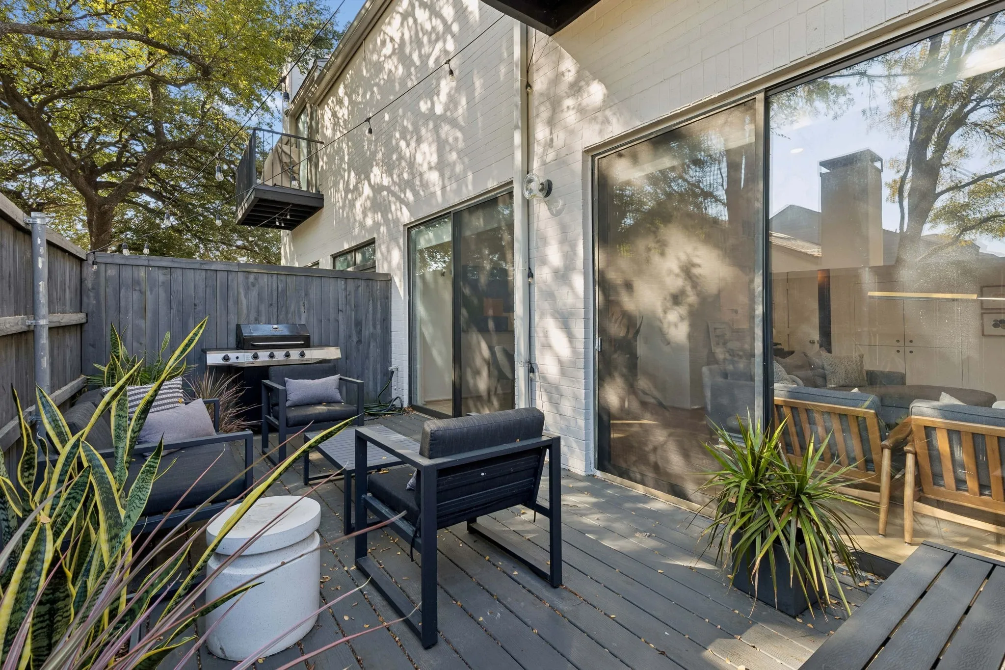 Condominium For Sale in Dallas County , 5990 Lindenshire Lane 121, Dallas, Texas 75230, 2 Bedroom, 3 Bathroom, 2 Garage spaces, 1,408 Sqft, built in 1984, mls#21407387, Real Estate Agent in Dallas, Homes For Sale in Dallas county, Homes For Sale in Dallas, Realtor in Dallas Texas, Real Estate Brokerage Independent Realty Texas, Luminita Cordes Realtor