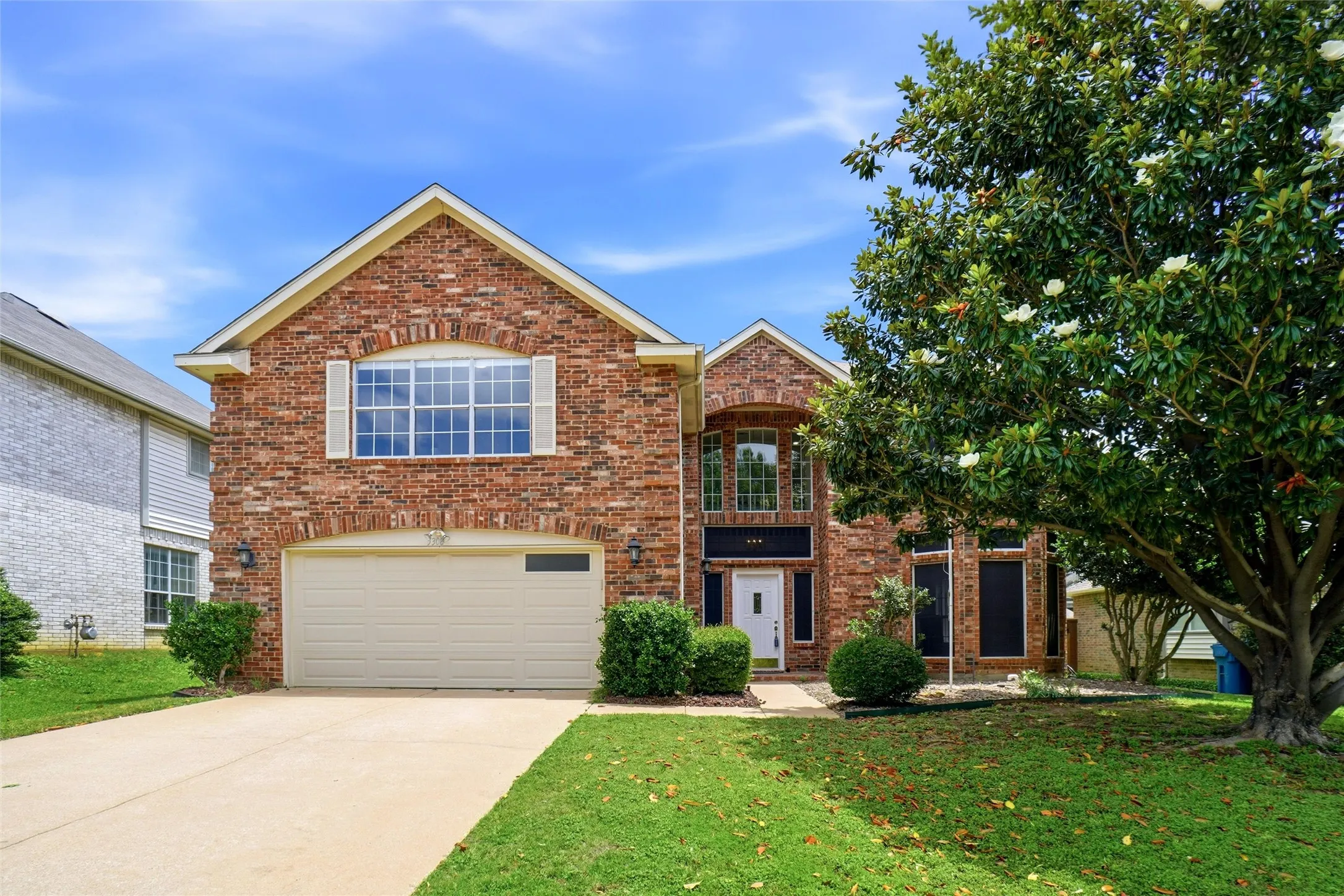 Single Family Residence For Sale