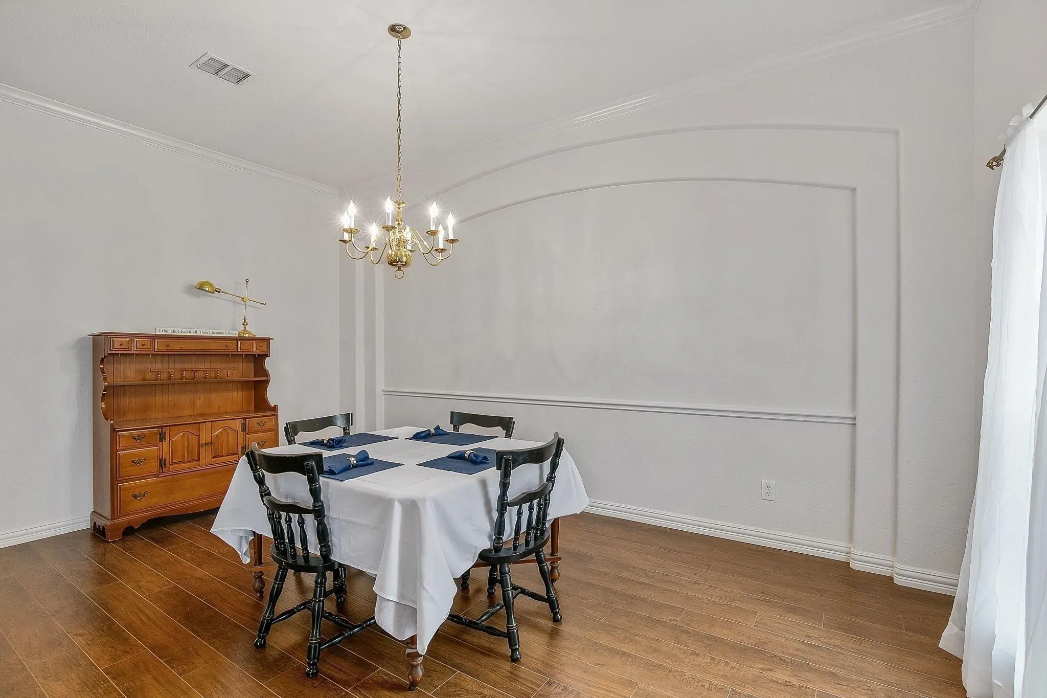 Single Family Residence For Rent in Collin County , 3404 Oleander Drive, Wylie, Texas 75098, 3 Bedroom, 2 Bathroom, 2 Garage spaces, 1,979 Sqft, built in 2002, mls#21407485, Real Estate Agent in Wylie, Homes For Rent in Collin county, Homes For Rent in Wylie, Realtor in Wylie Texas, Real Estate Brokerage Independent Realty Texas, Luminita Cordes Realtor