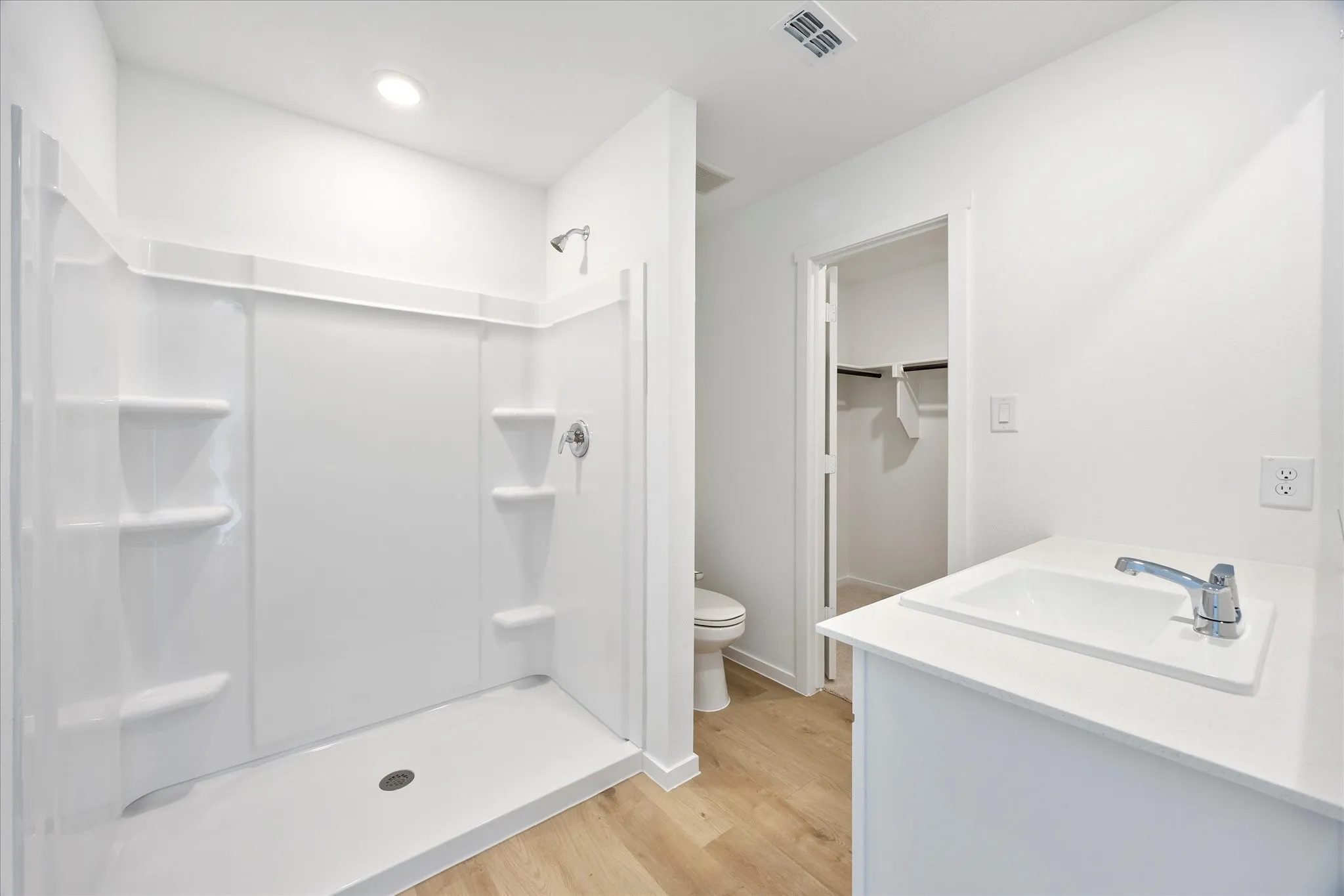 Single Family Residence For Rent in Kaufman County , 1816 Sanderling Street, Forney, Texas 75126, 4 Bedroom, 2 Bathroom, 2 Garage spaces, 1,656 Sqft, built in 2026, mls#21406864, Real Estate Agent in Forney, Homes For Rent in Kaufman county, Homes For Rent in Forney, Realtor in Forney Texas, Real Estate Brokerage Independent Realty Texas, Luminita Cordes Realtor