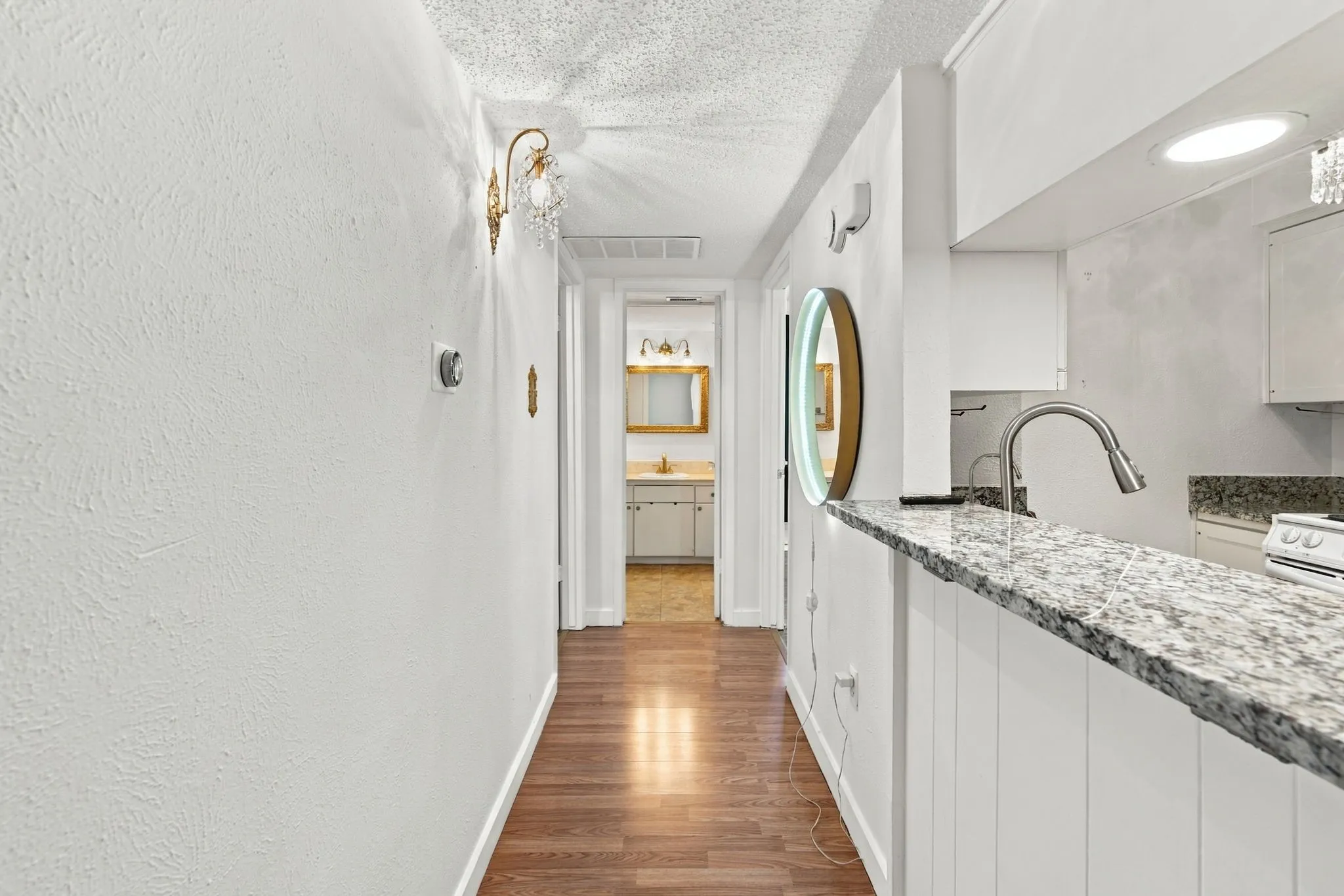 Condominium For Rent in Dallas County , 4845 Cedar Springs Road 363, Dallas, Texas 75219, 2 Bedroom, 1 Bathroom, 3 Garage spaces, 841 Sqft, built in 1970, mls#21407492, Real Estate Agent in Dallas, Homes For Rent in Dallas county, Homes For Rent in Dallas, Realtor in Dallas Texas, Real Estate Brokerage Independent Realty Texas, Luminita Cordes Realtor