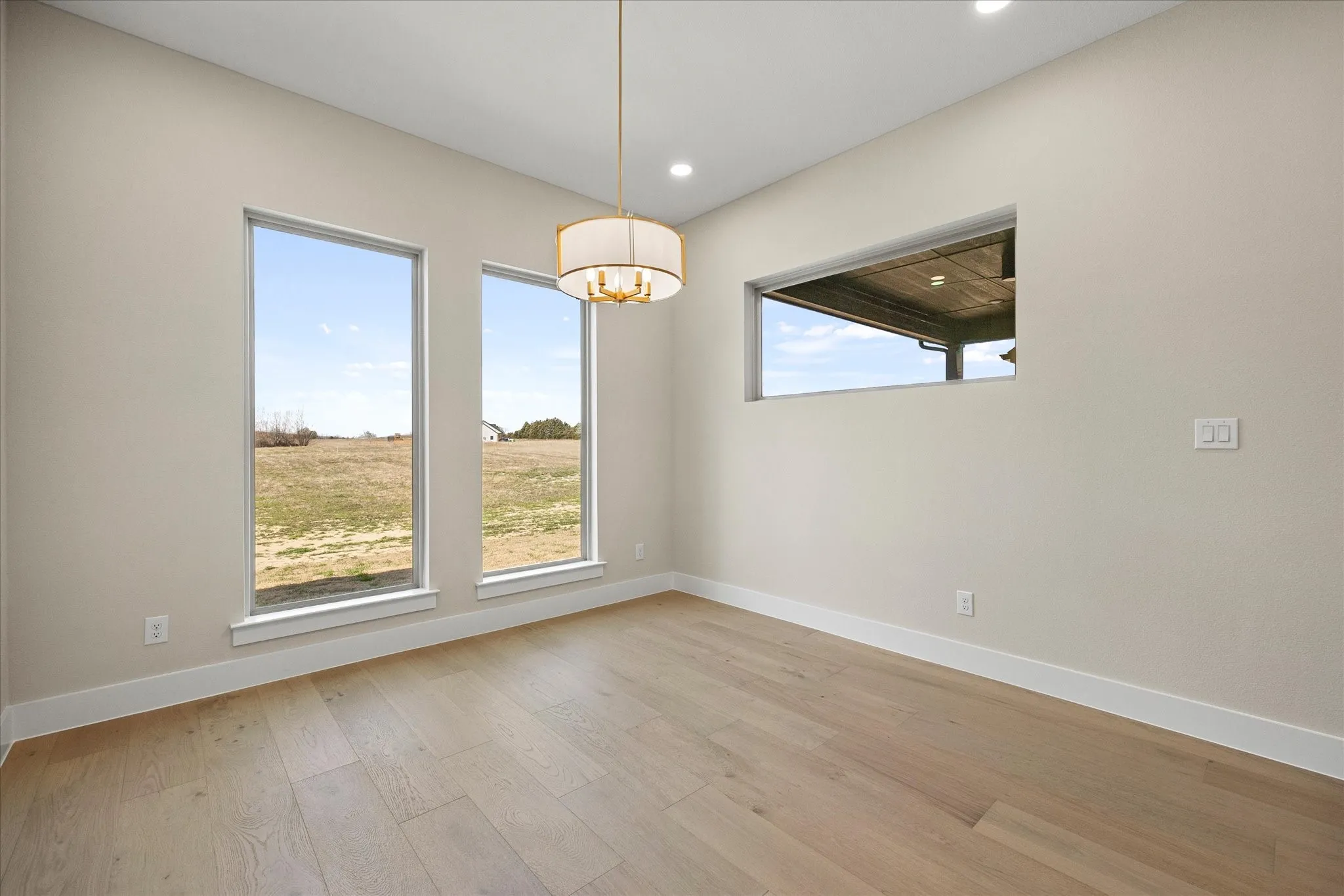 Single Family Residence For Sale in Hunt County , 3186 County Road 1076, Celeste, Texas 75423, 4 Bedroom, 3 Bathroom, 2 Garage spaces, 2,357 Sqft, built in 2026, mls#21407499, Real Estate Agent in Celeste, Homes For Sale in Hunt county, Homes For Sale in Celeste, Realtor in Celeste Texas, Real Estate Brokerage Independent Realty Texas, Luminita Cordes Realtor