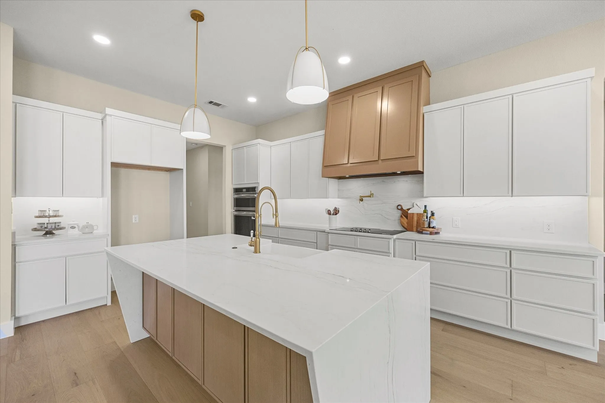 Single Family Residence For Sale