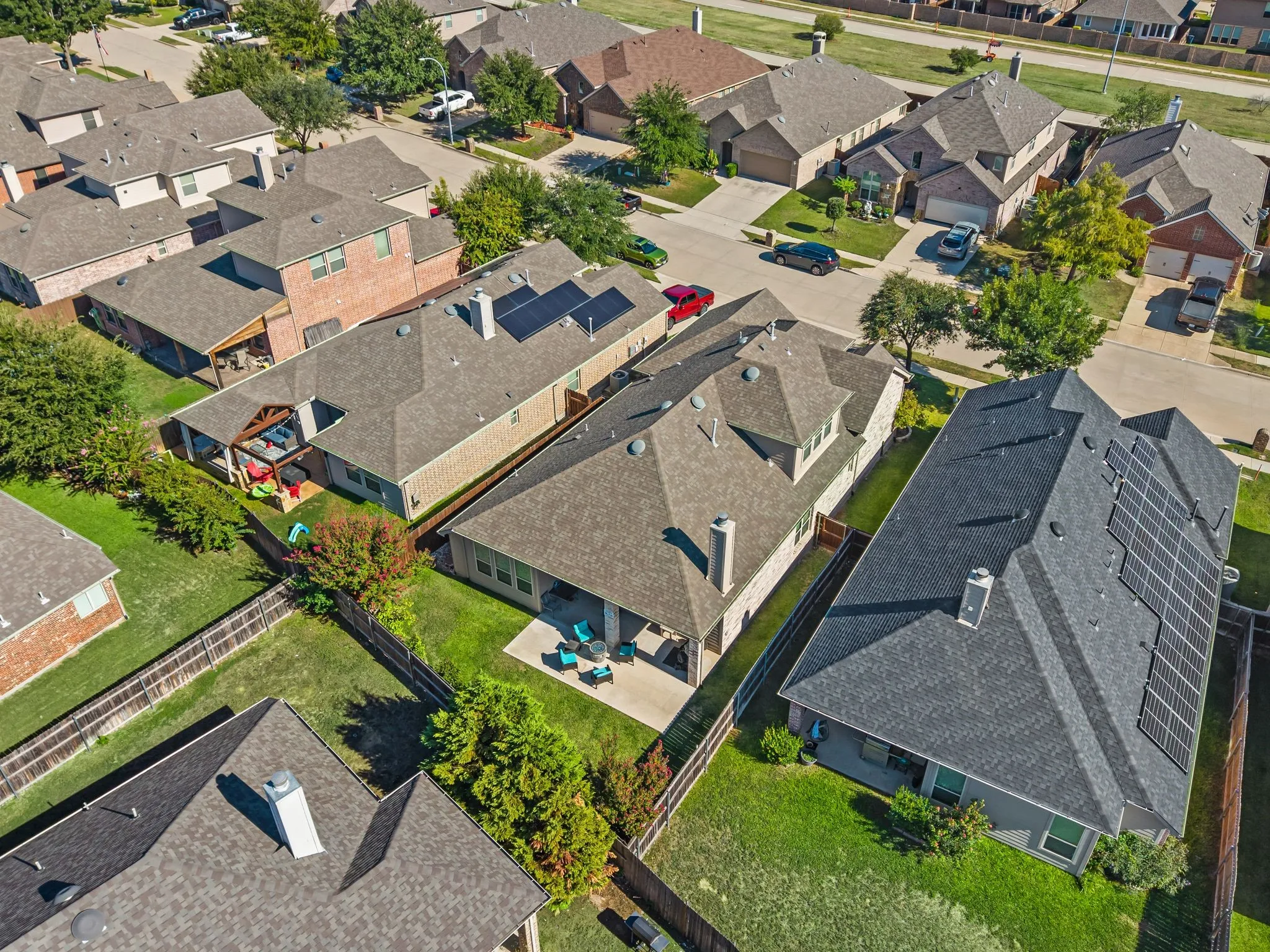 Single Family Residence For Sale in Tarrant County , 613 Ricochet Drive, Fort Worth, Texas 76131, 3 Bedroom, 3 Bathroom, 2 Garage spaces, 2,474 Sqft, built in 2013, mls#21392893, Real Estate Agent in Fort Worth, Homes For Sale in Tarrant county, Homes For Sale in Fort Worth, Realtor in Fort Worth Texas, Real Estate Brokerage Independent Realty Texas, Luminita Cordes Realtor