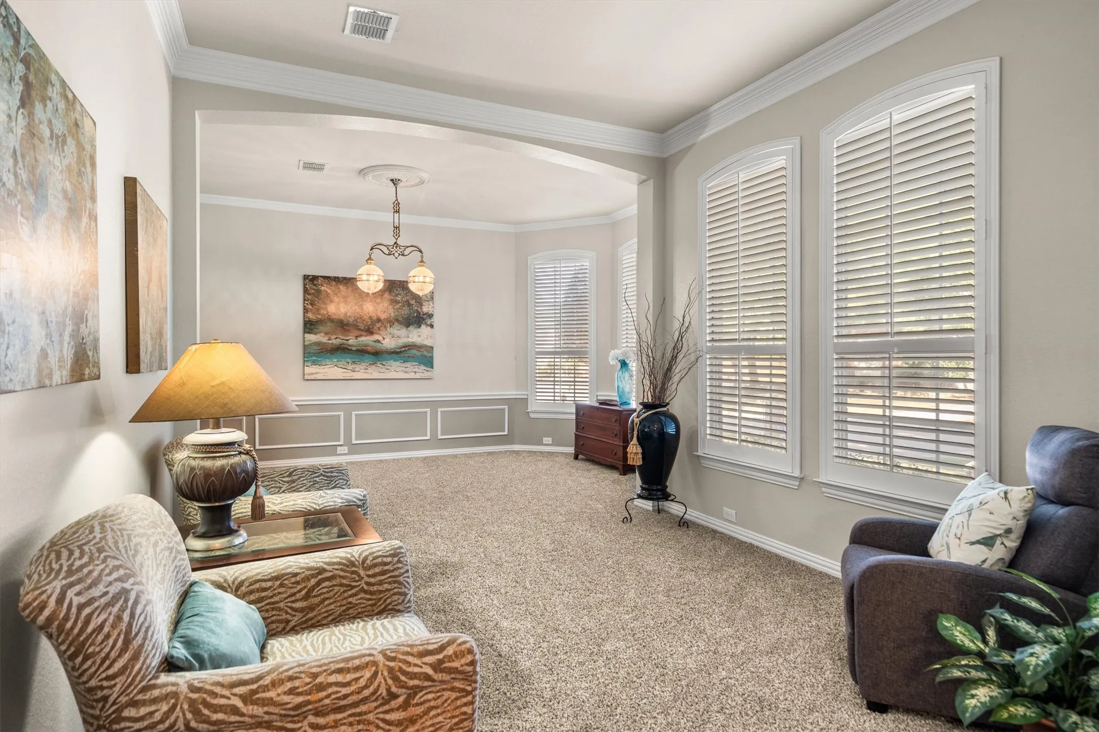 Single Family Residence For Sale in Denton County , 2709 Lake Ville Lane, Flower Mound, Texas 75022, 3 Bedroom, 2 Bathroom, 2 Garage spaces, 2,358 Sqft, built in 1994, mls#21406707, Real Estate Agent in Flower Mound, Homes For Sale in Denton county, Homes For Sale in Flower Mound, Realtor in Flower Mound Texas, Real Estate Brokerage Independent Realty Texas, Luminita Cordes Realtor