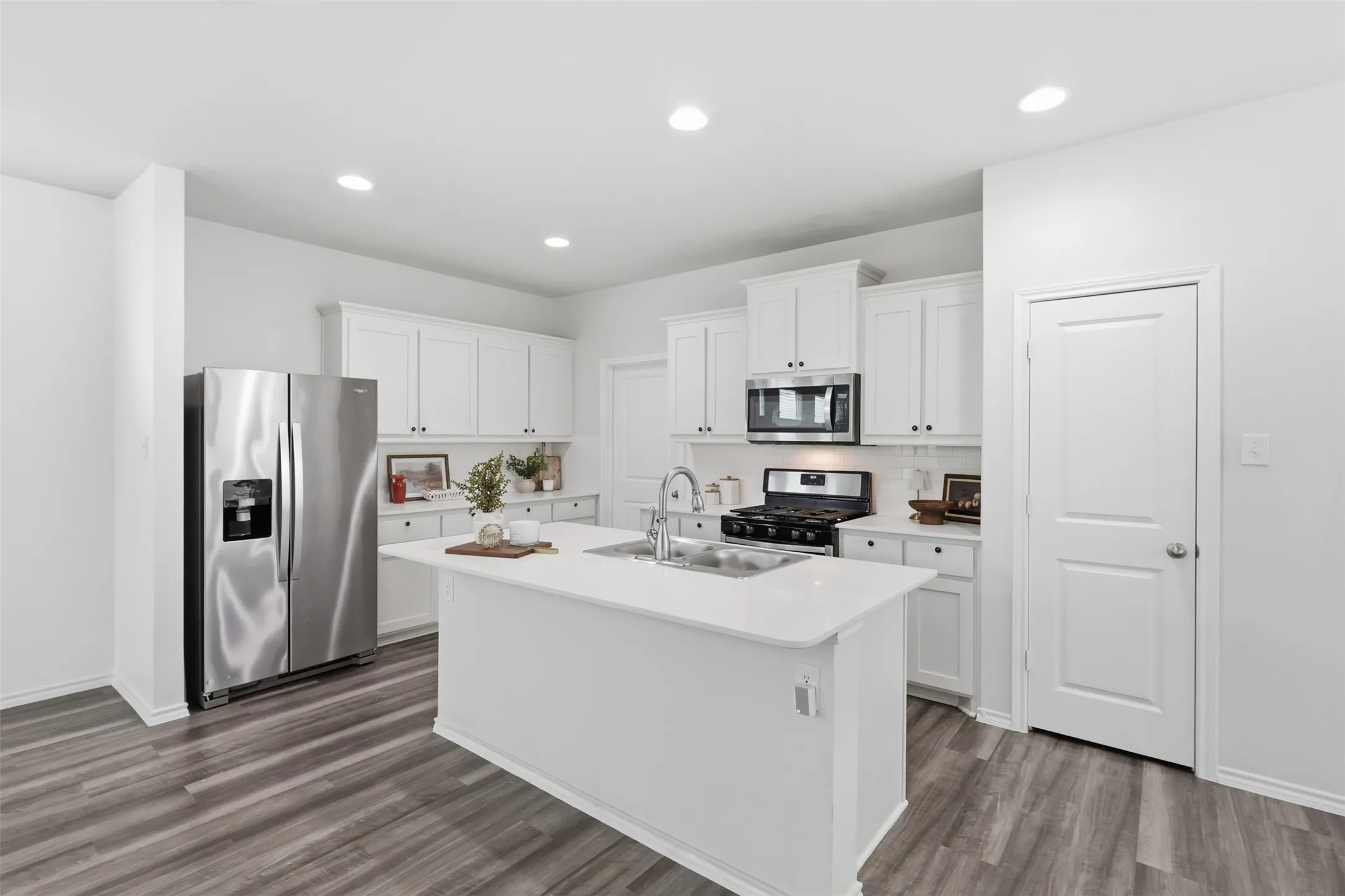 Great size kitchen