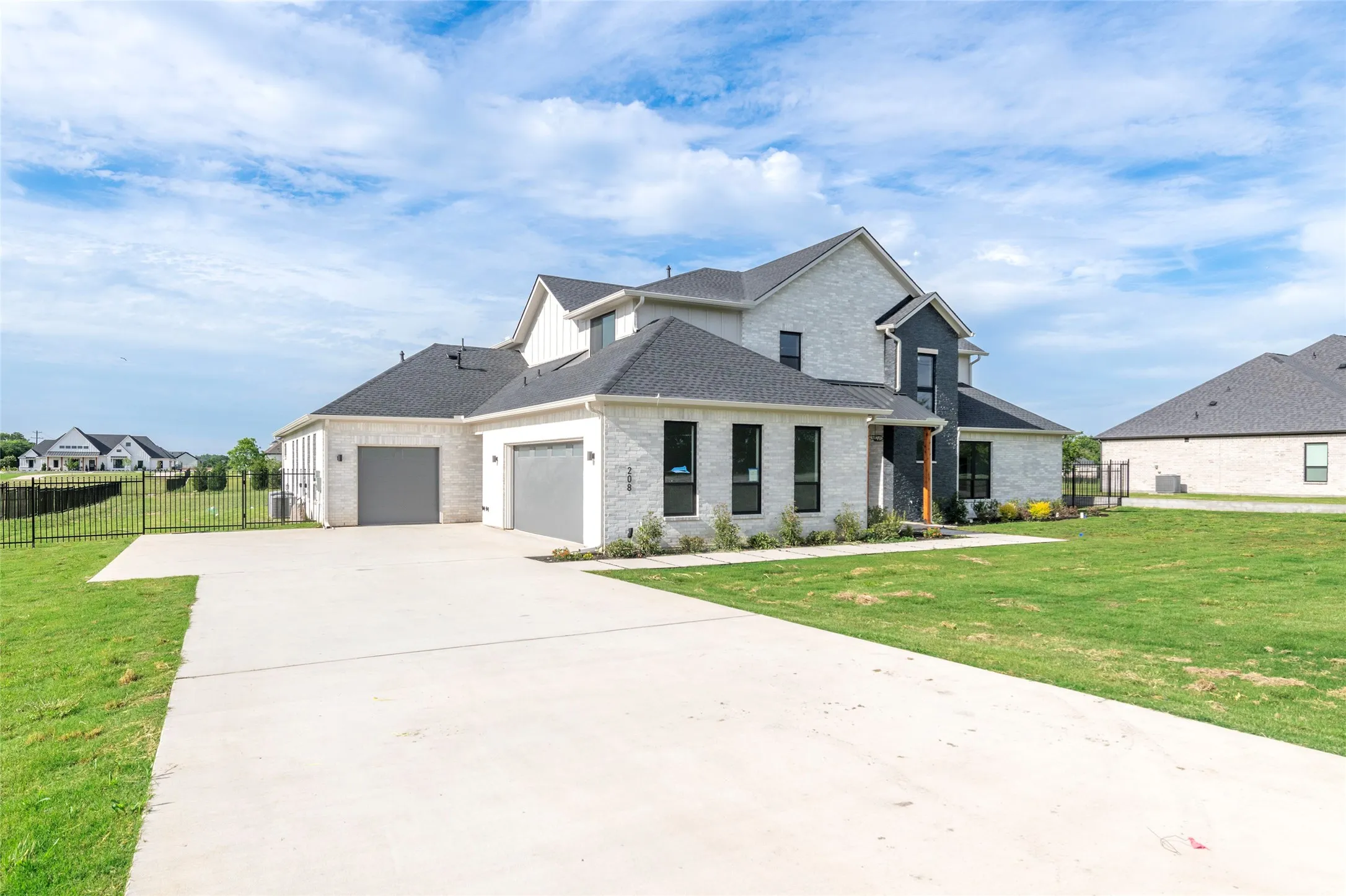 Single Family Residence For Sale in Collin County , 208 W Cottage Hill Parkway, Weston, Texas 75009, 5 Bedroom, 5 Bathroom, 3 Garage spaces, 5,228 Sqft, built in 2026, mls#21406410, Real Estate Agent in Weston, Homes For Sale in Collin county, Homes For Sale in Weston, Realtor in Weston Texas, Real Estate Brokerage Independent Realty Texas, Luminita Cordes Realtor