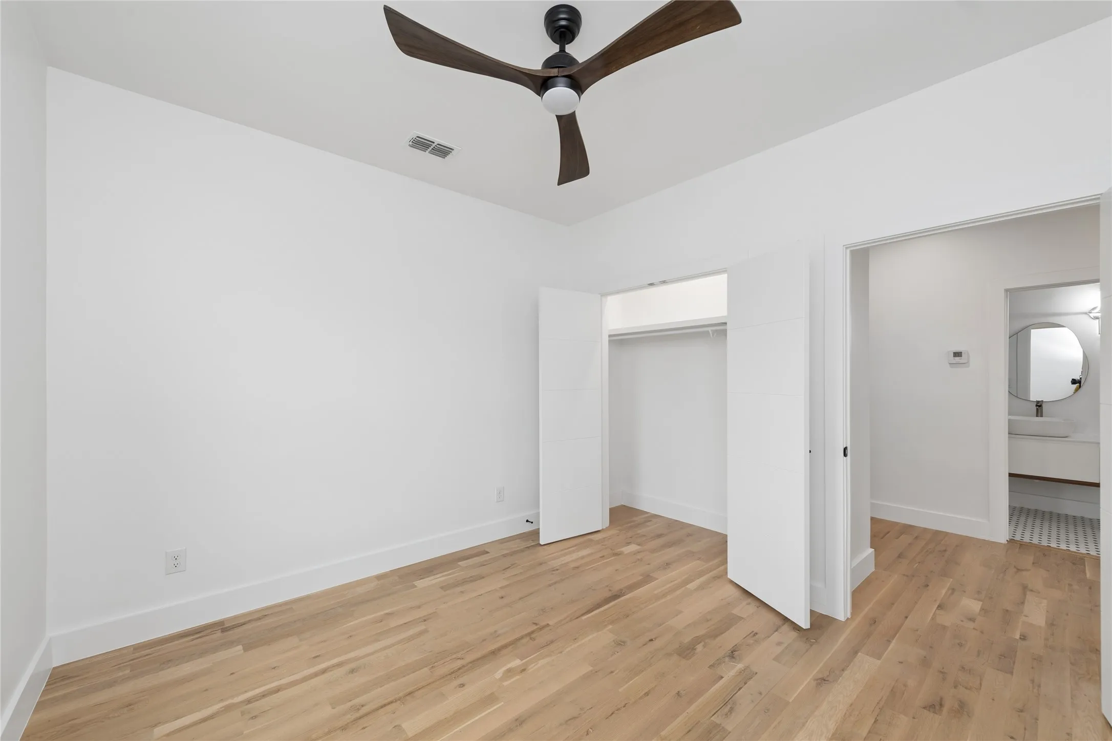 Single Family Residence For Sale in Collin County , 208 W Cottage Hill Parkway, Weston, Texas 75009, 5 Bedroom, 5 Bathroom, 3 Garage spaces, 5,228 Sqft, built in 2026, mls#21406410, Real Estate Agent in Weston, Homes For Sale in Collin county, Homes For Sale in Weston, Realtor in Weston Texas, Real Estate Brokerage Independent Realty Texas, Luminita Cordes Realtor