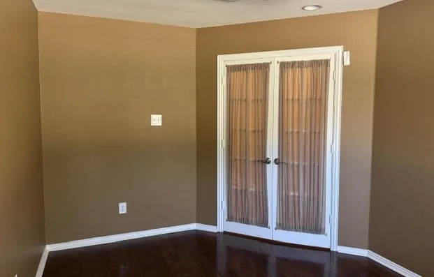 Exceptional office/study just off the main Hallway and immediately inside the front door.