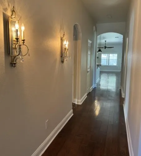 Hallway leading to Family area and Main Bdrm