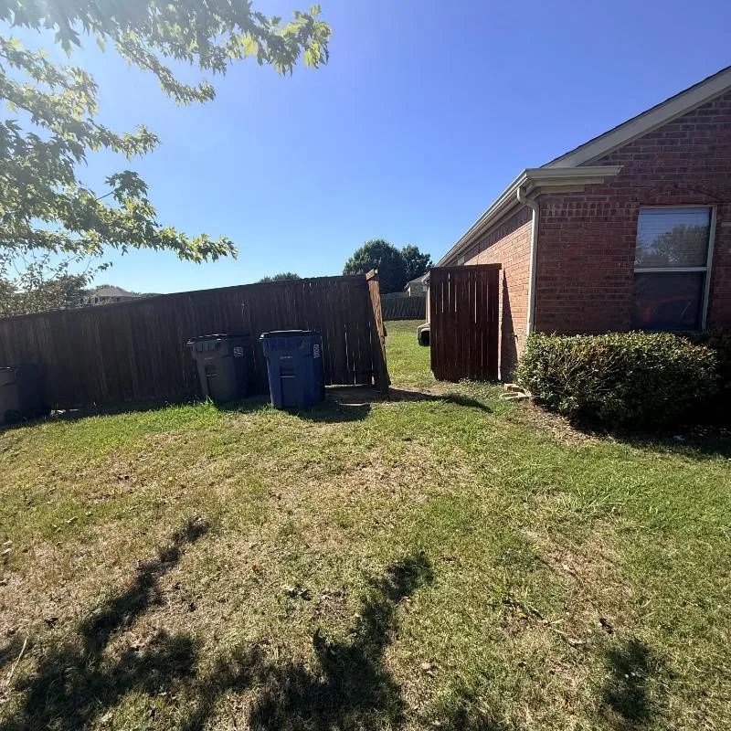 Single Family Residence For Sale in Dallas County , 1603 Lakeside Drive, Glenn Heights, Texas 75154, 3 Bedroom, 2 Bathroom, 1 Garage spaces, 1,567 Sqft, built in 2004, mls#21407059, Real Estate Agent in Glenn Heights, Homes For Sale in Dallas county, Homes For Sale in Glenn Heights, Realtor in Glenn Heights Texas, Real Estate Brokerage Independent Realty Texas, Luminita Cordes Realtor