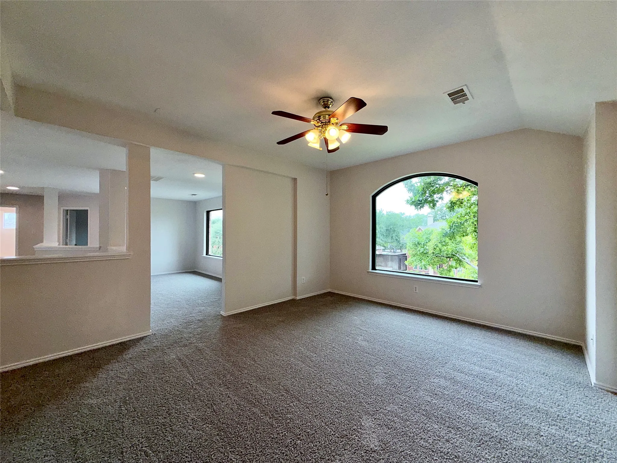 Single Family Residence For Sale in Denton County , 6416 Wexley Lane, The Colony, Texas 75056, 4 Bedroom, 4 Bathroom, 2 Garage spaces, 3,207 Sqft, built in 1999, mls#21405267, Real Estate Agent in The Colony, Homes For Sale in Denton county, Homes For Sale in The Colony, Realtor in The Colony Texas, Real Estate Brokerage Independent Realty Texas, Luminita Cordes Realtor