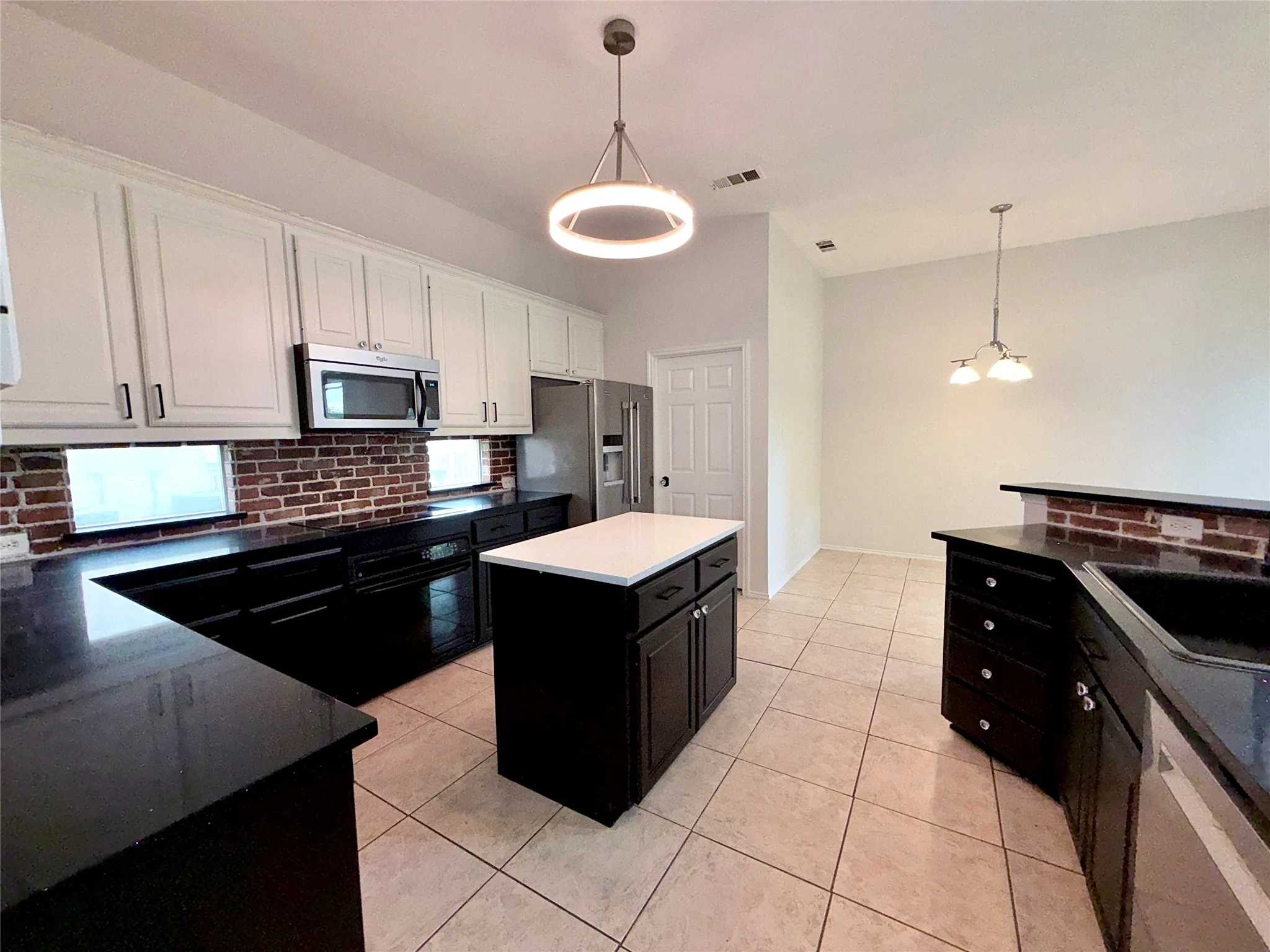 Single Family Residence For Sale in Denton County , 6416 Wexley Lane, The Colony, Texas 75056, 4 Bedroom, 4 Bathroom, 2 Garage spaces, 3,207 Sqft, built in 1999, mls#21405267, Real Estate Agent in The Colony, Homes For Sale in Denton county, Homes For Sale in The Colony, Realtor in The Colony Texas, Real Estate Brokerage Independent Realty Texas, Luminita Cordes Realtor
