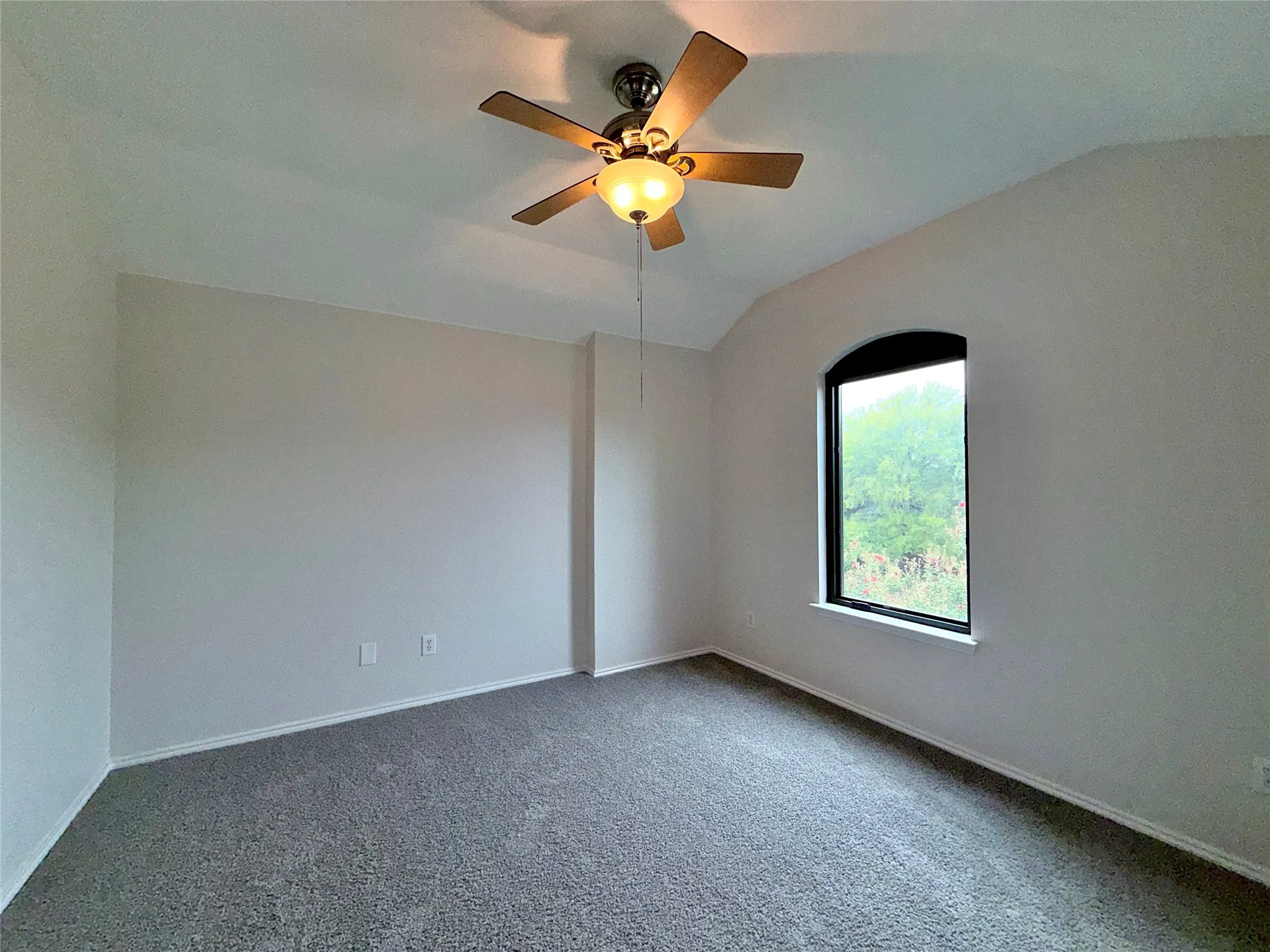 Single Family Residence For Sale in Denton County , 6416 Wexley Lane, The Colony, Texas 75056, 4 Bedroom, 4 Bathroom, 2 Garage spaces, 3,207 Sqft, built in 1999, mls#21405267, Real Estate Agent in The Colony, Homes For Sale in Denton county, Homes For Sale in The Colony, Realtor in The Colony Texas, Real Estate Brokerage Independent Realty Texas, Luminita Cordes Realtor