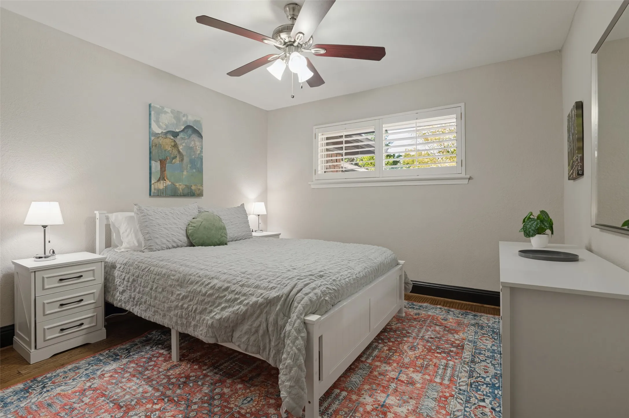 Single Family Residence For Rent in Dallas County , 10355 Carry Back Circle, Dallas, Texas 75229, 4 Bedroom, 3 Bathroom, 2 Garage spaces, 2,322 Sqft, built in 1965, mls#21407096, Real Estate Agent in Dallas, Homes For Rent in Dallas county, Homes For Rent in Dallas, Realtor in Dallas Texas, Real Estate Brokerage Independent Realty Texas, Luminita Cordes Realtor
