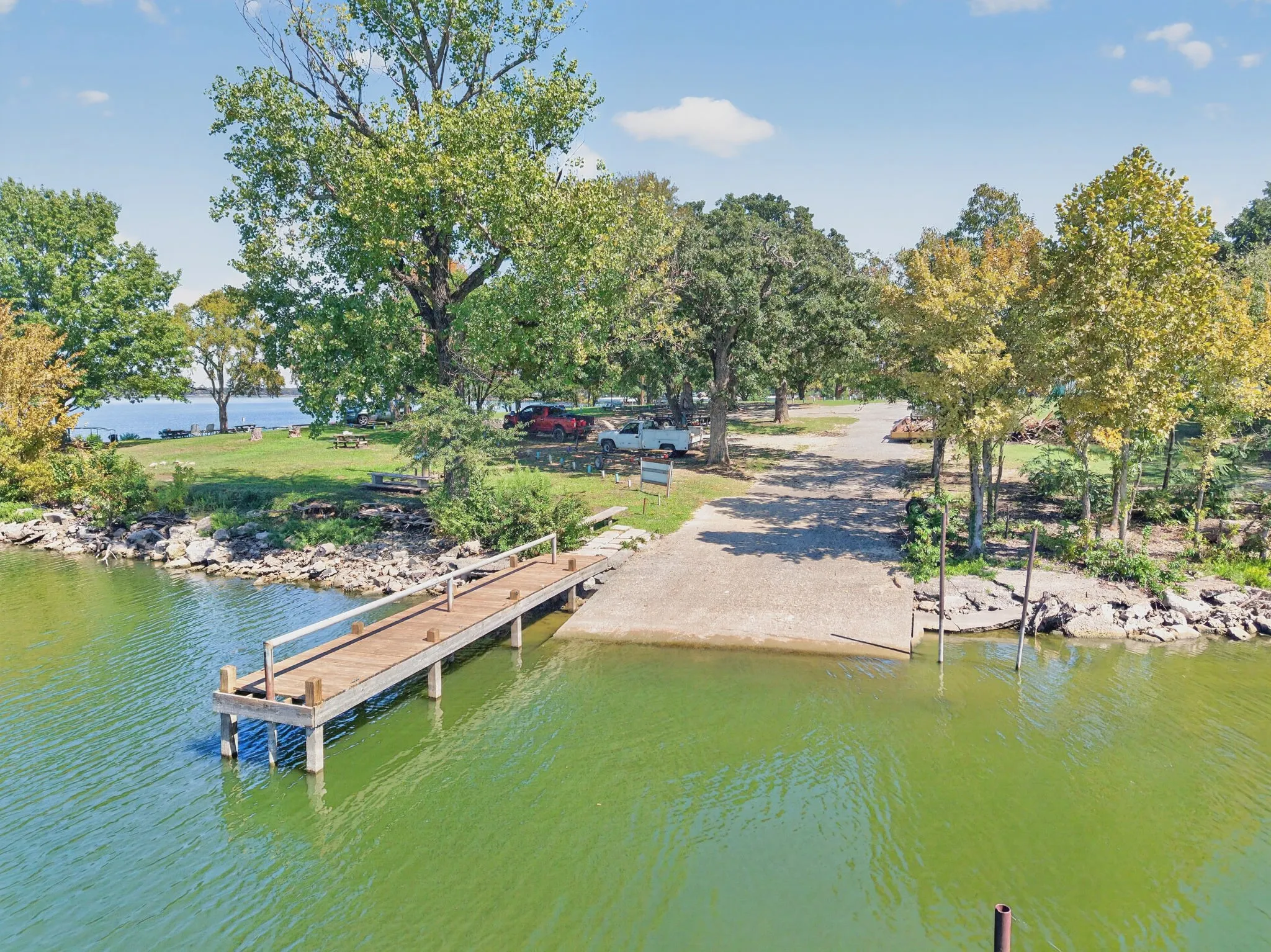 Single Family Residence For Sale in Hunt County , 3016 Payne Street, Wills Point, Texas 75169, 3 Bedroom, 2 Bathroom, Garage spaces, 1,799 Sqft, built in 1976, mls#21403708, Real Estate Agent in Wills Point, Homes For Sale in Hunt county, Homes For Sale in Wills Point, Realtor in Wills Point Texas, Real Estate Brokerage Independent Realty Texas, Luminita Cordes Realtor