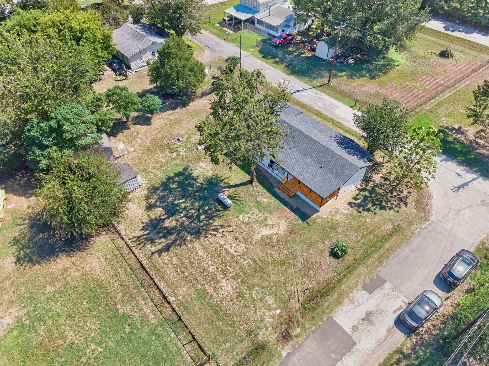 Single Family Residence For Sale in Hunt County , 3016 Payne Street, Wills Point, Texas 75169, 3 Bedroom, 2 Bathroom, Garage spaces, 1,799 Sqft, built in 1976, mls#21403708, Real Estate Agent in Wills Point, Homes For Sale in Hunt county, Homes For Sale in Wills Point, Realtor in Wills Point Texas, Real Estate Brokerage Independent Realty Texas, Luminita Cordes Realtor