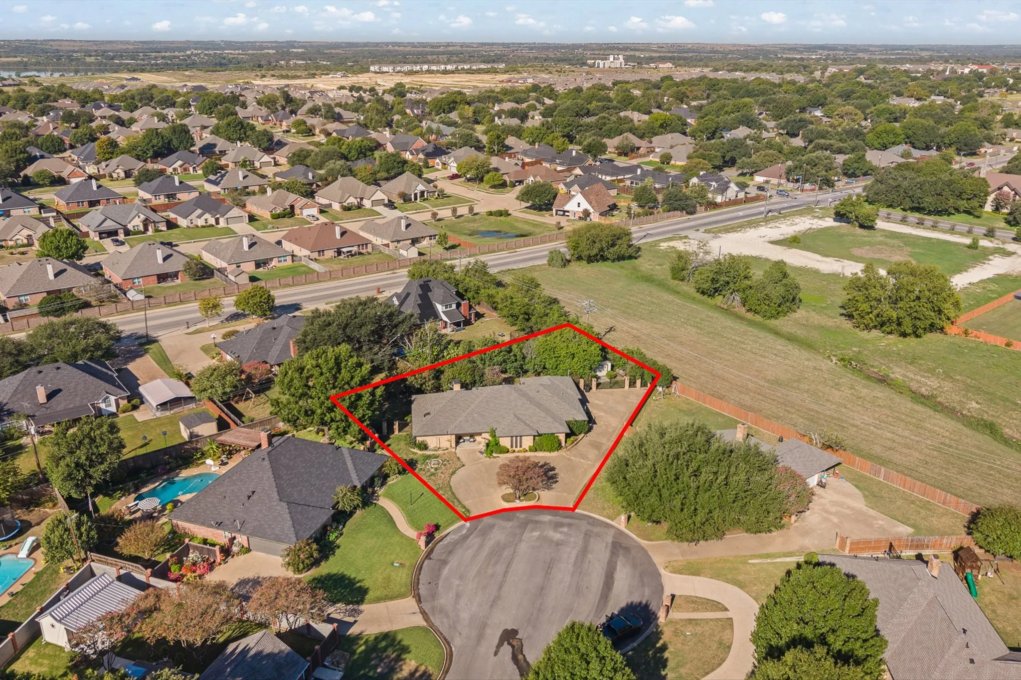 Single Family Residence For Sale