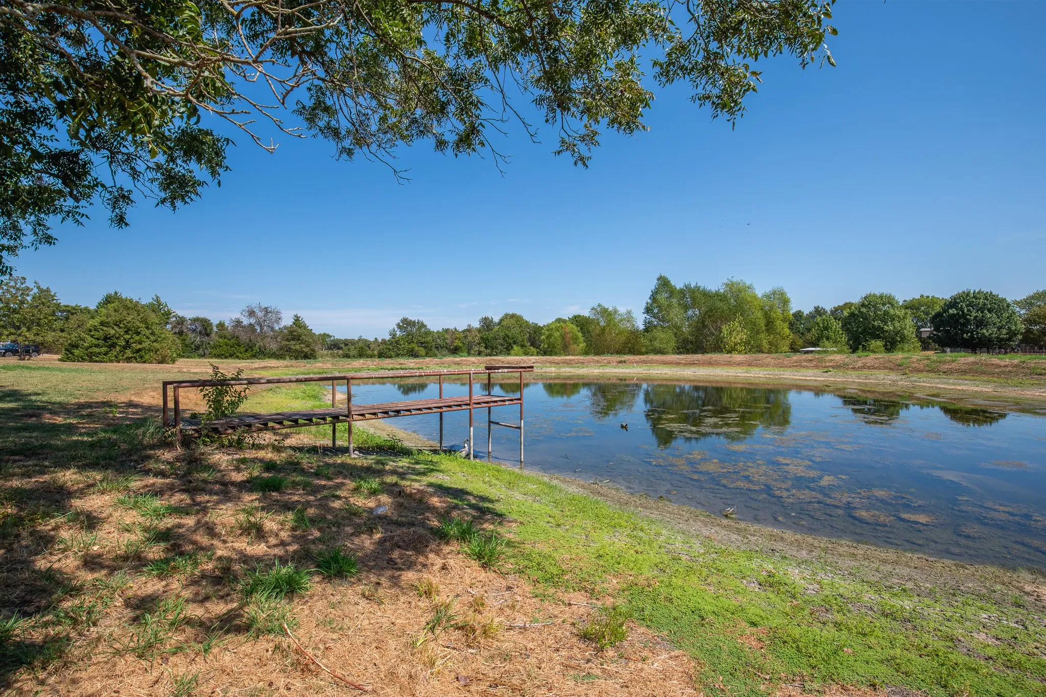 Single Family Residence For Sale in Fannin County , 6607 S State Highway 78 Highway, Bonham, Texas 75418, 3 Bedroom, 3 Bathroom, Garage spaces, 2,290 Sqft, built in 1999, mls#21399717, Real Estate Agent in Bonham, Homes For Sale in Fannin county, Homes For Sale in Bonham, Realtor in Bonham Texas, Real Estate Brokerage Independent Realty Texas, Luminita Cordes Realtor