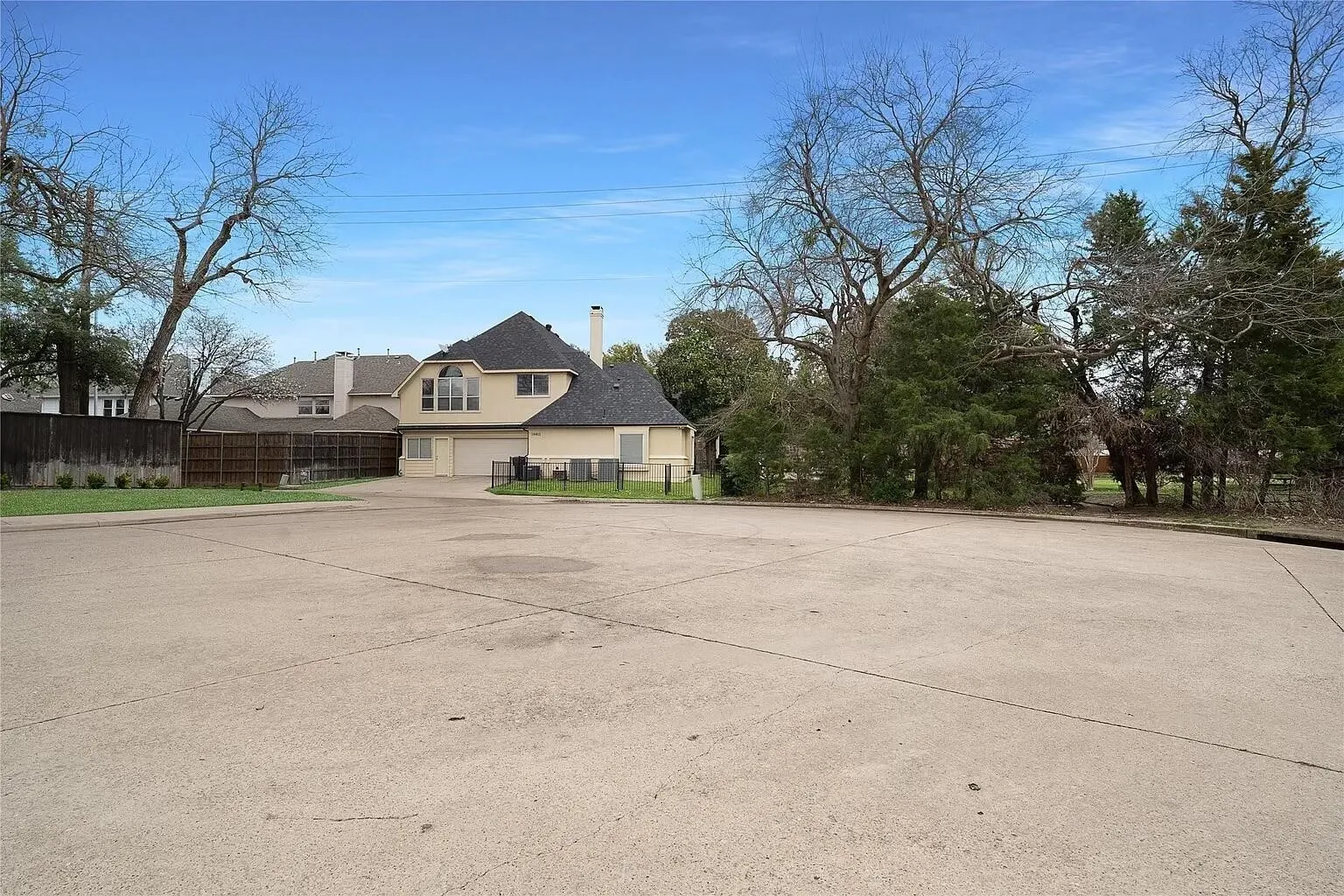 Single Family Residence For Sale in Collin County , 18403 Gibbons Drive, Dallas, Texas 75287, 5 Bedroom, 4 Bathroom, 2 Garage spaces, 3,828 Sqft, built in 1996, mls#21407529, Real Estate Agent in Dallas, Homes For Sale in Collin county, Homes For Sale in Dallas, Realtor in Dallas Texas, Real Estate Brokerage Independent Realty Texas, Luminita Cordes Realtor