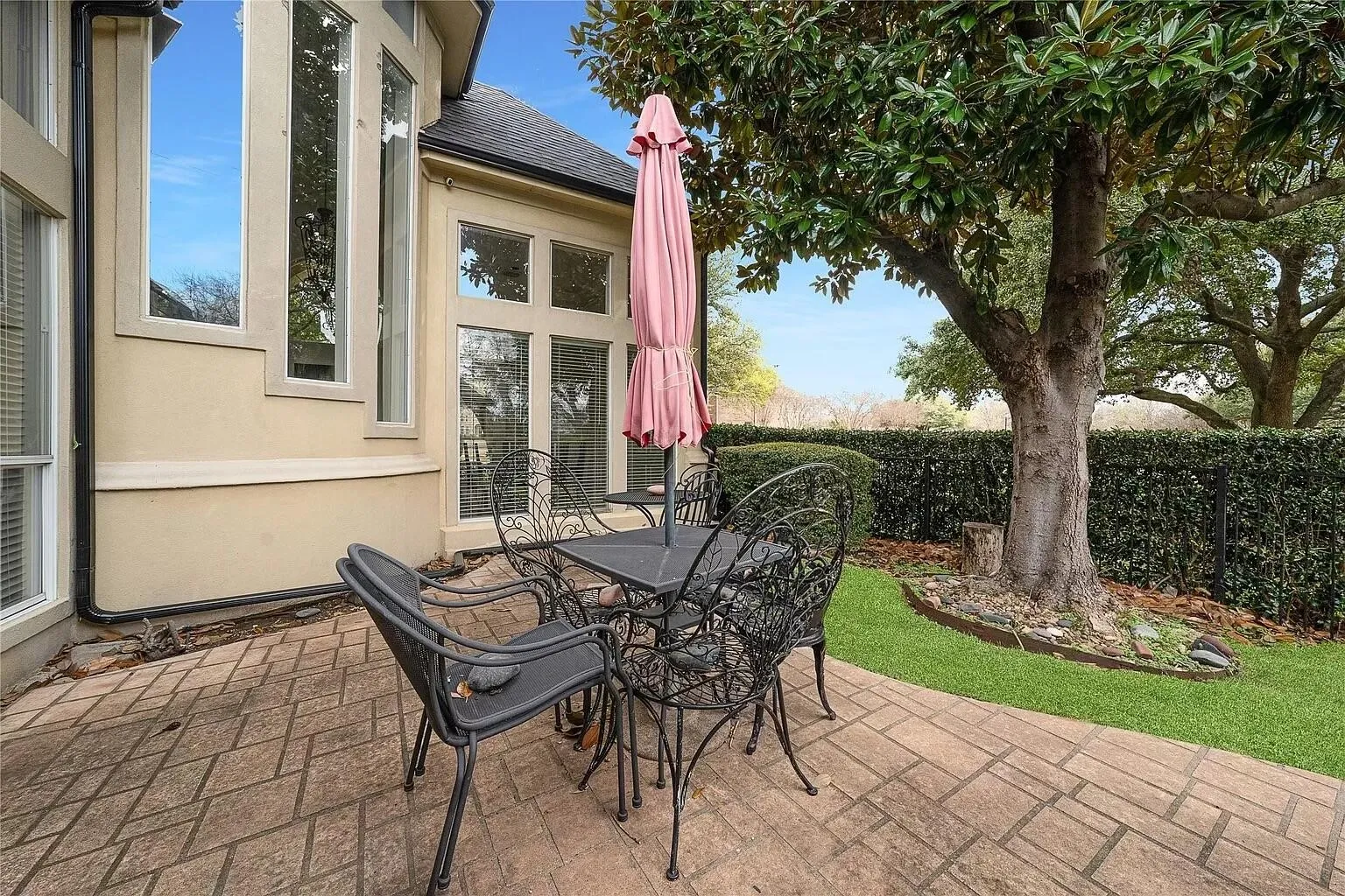 Single Family Residence For Sale in Collin County , 18403 Gibbons Drive, Dallas, Texas 75287, 5 Bedroom, 4 Bathroom, 2 Garage spaces, 3,828 Sqft, built in 1996, mls#21407529, Real Estate Agent in Dallas, Homes For Sale in Collin county, Homes For Sale in Dallas, Realtor in Dallas Texas, Real Estate Brokerage Independent Realty Texas, Luminita Cordes Realtor