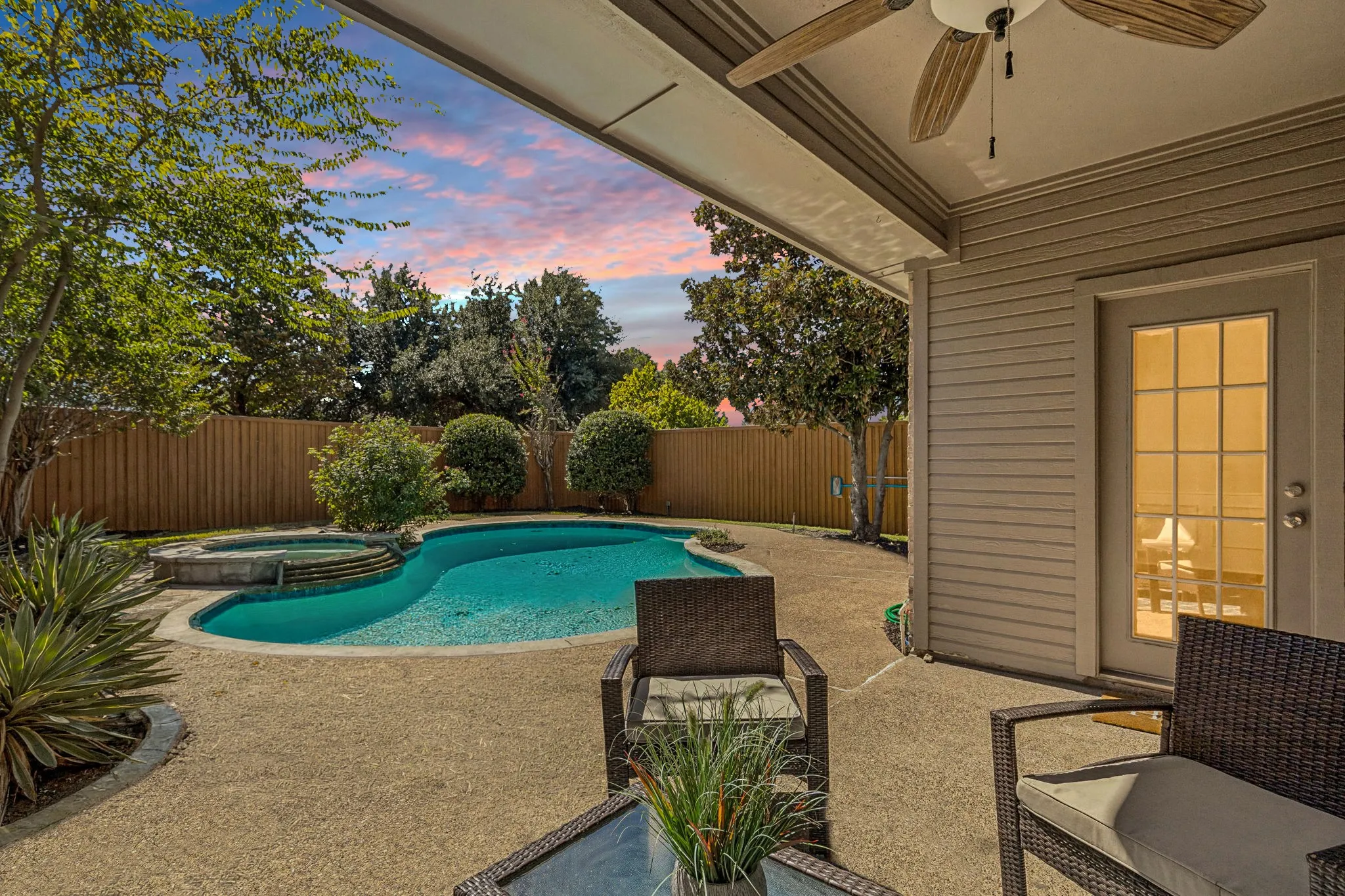 Single Family Residence For Sale in Collin County , 4208 Forbes Drive, Plano, Texas 75093, 4 Bedroom, 4 Bathroom, 2 Garage spaces, 3,179 Sqft, built in 1990, mls#21398629, Real Estate Agent in Plano, Homes For Sale in Collin county, Homes For Sale in Plano, Realtor in Plano Texas, Real Estate Brokerage Independent Realty Texas, Luminita Cordes Realtor