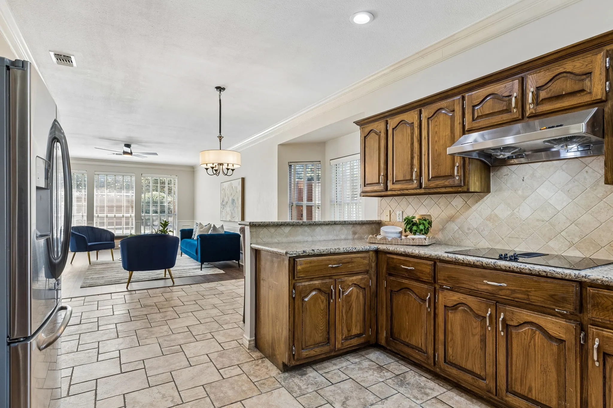 Single Family Residence For Sale in Collin County , 4208 Forbes Drive, Plano, Texas 75093, 4 Bedroom, 4 Bathroom, 2 Garage spaces, 3,179 Sqft, built in 1990, mls#21398629, Real Estate Agent in Plano, Homes For Sale in Collin county, Homes For Sale in Plano, Realtor in Plano Texas, Real Estate Brokerage Independent Realty Texas, Luminita Cordes Realtor