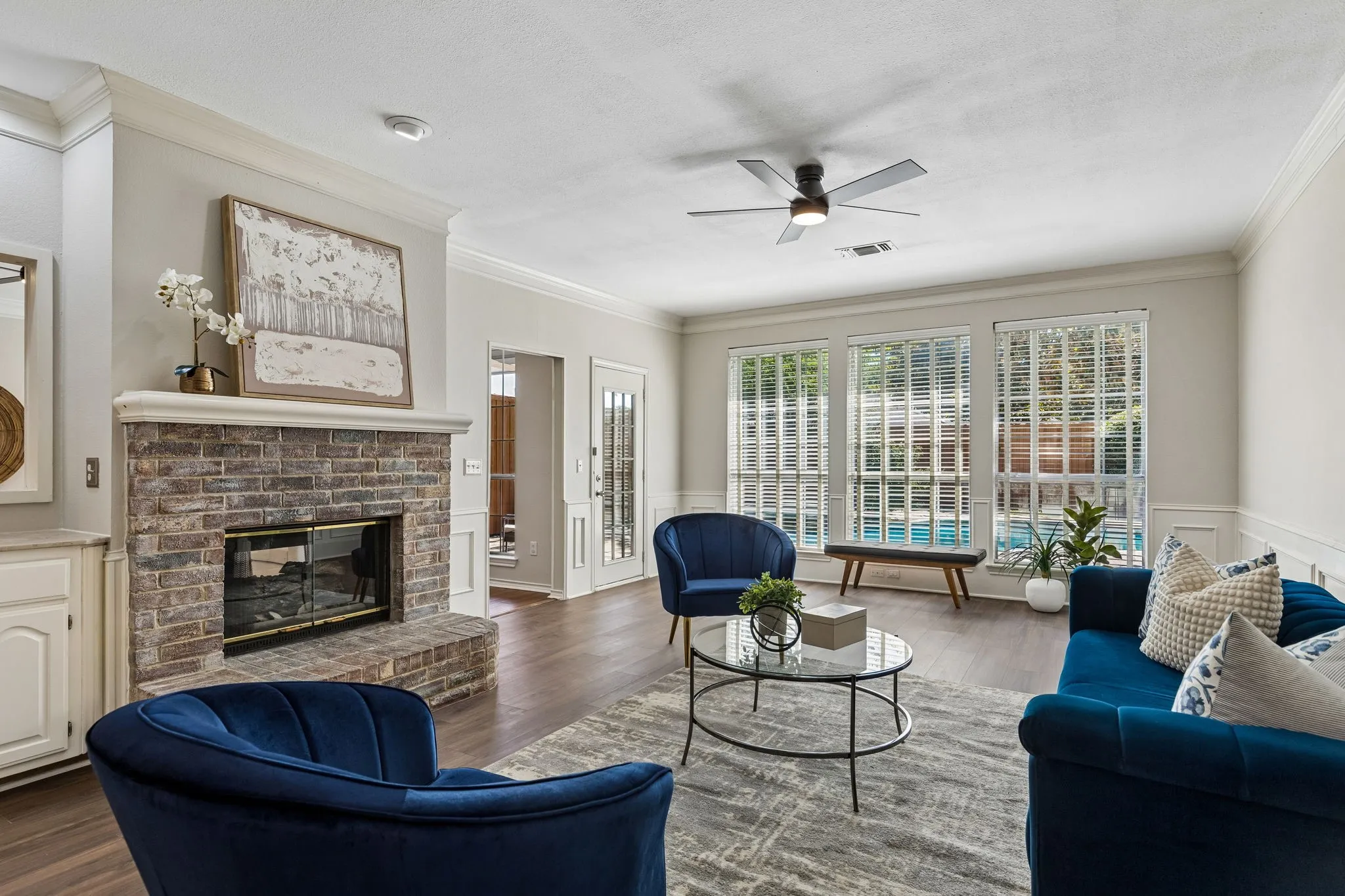 2nd Living Room