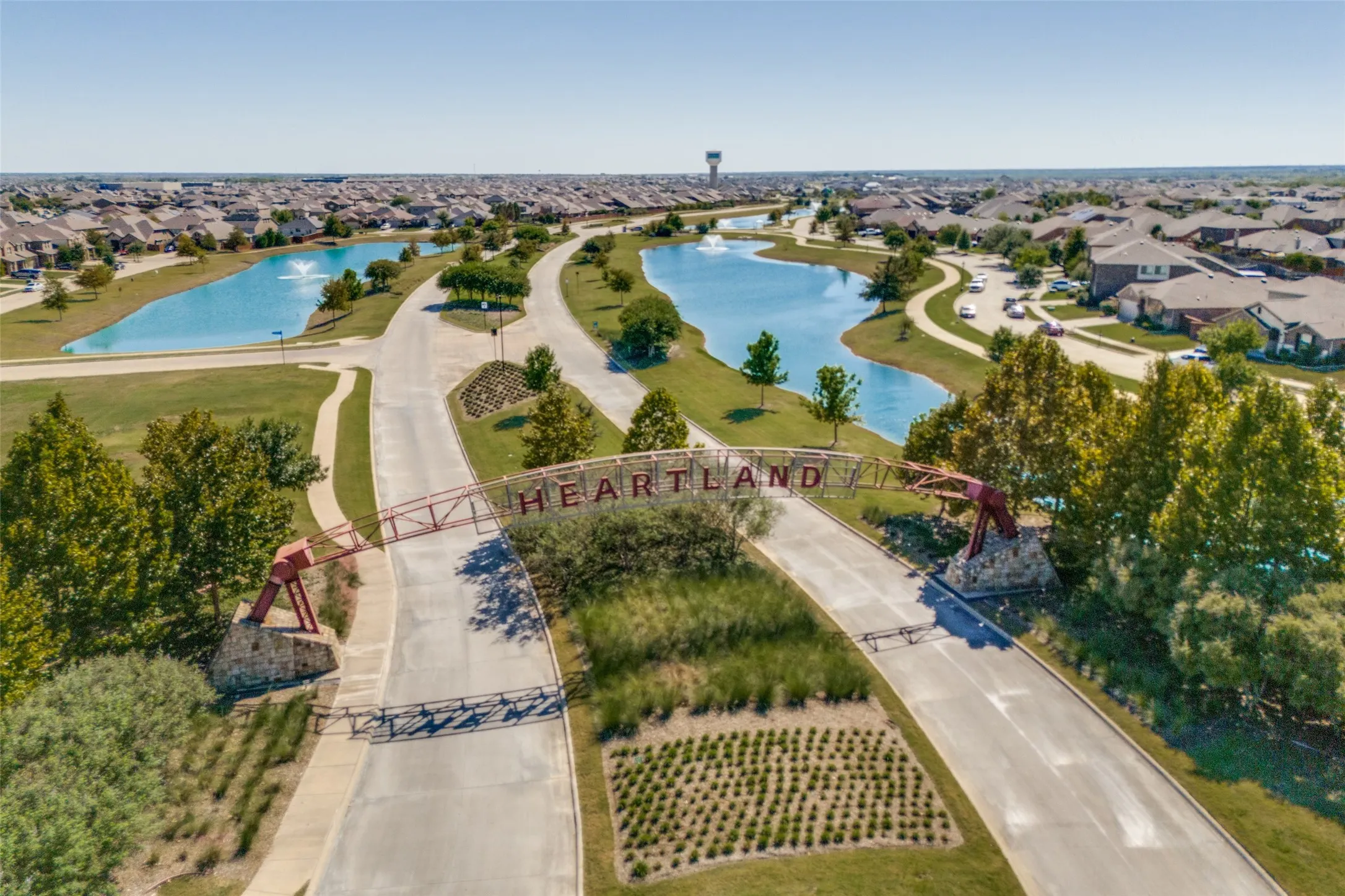 Heartland community views.
