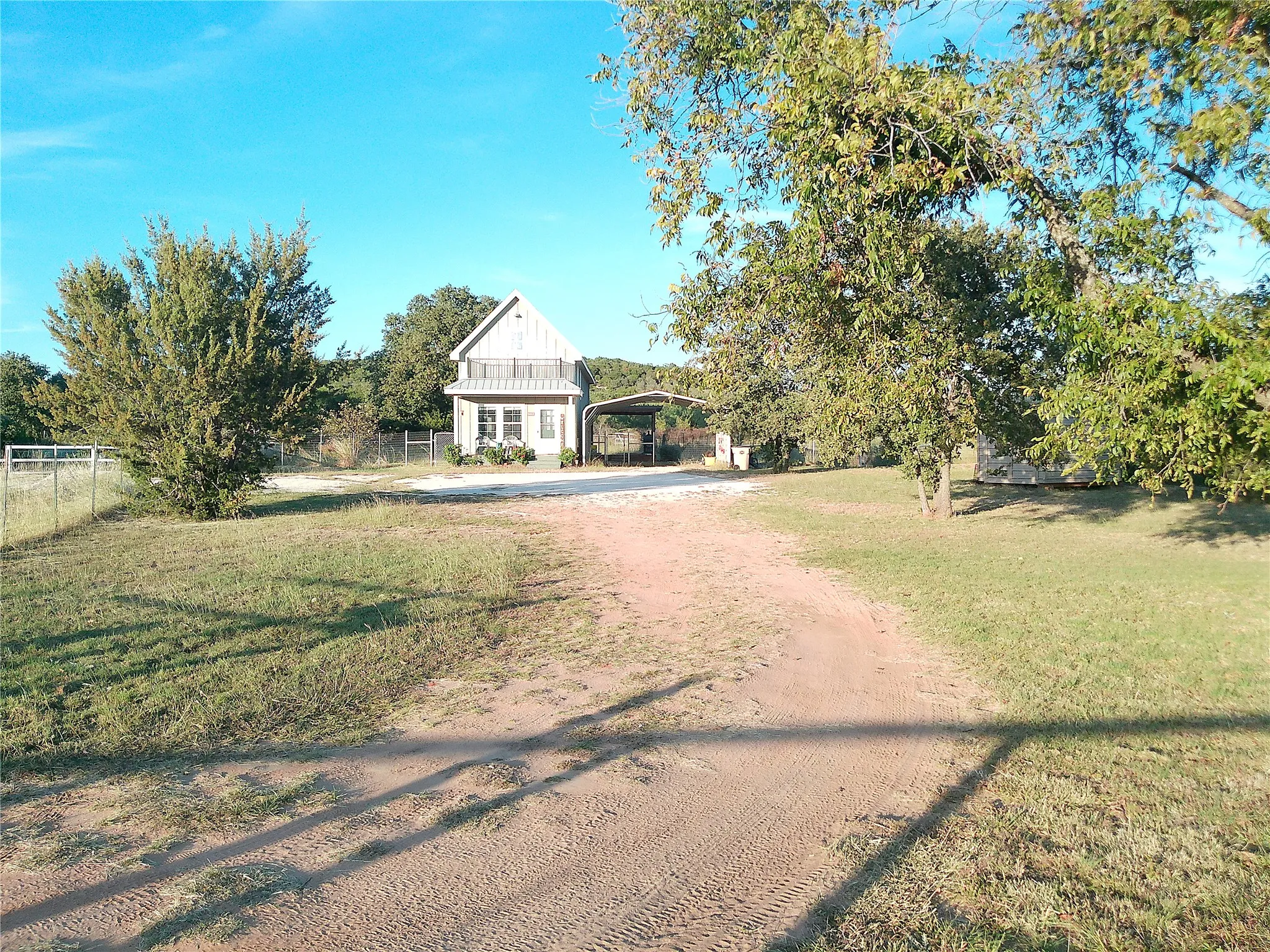 Single Family Residence For Rent