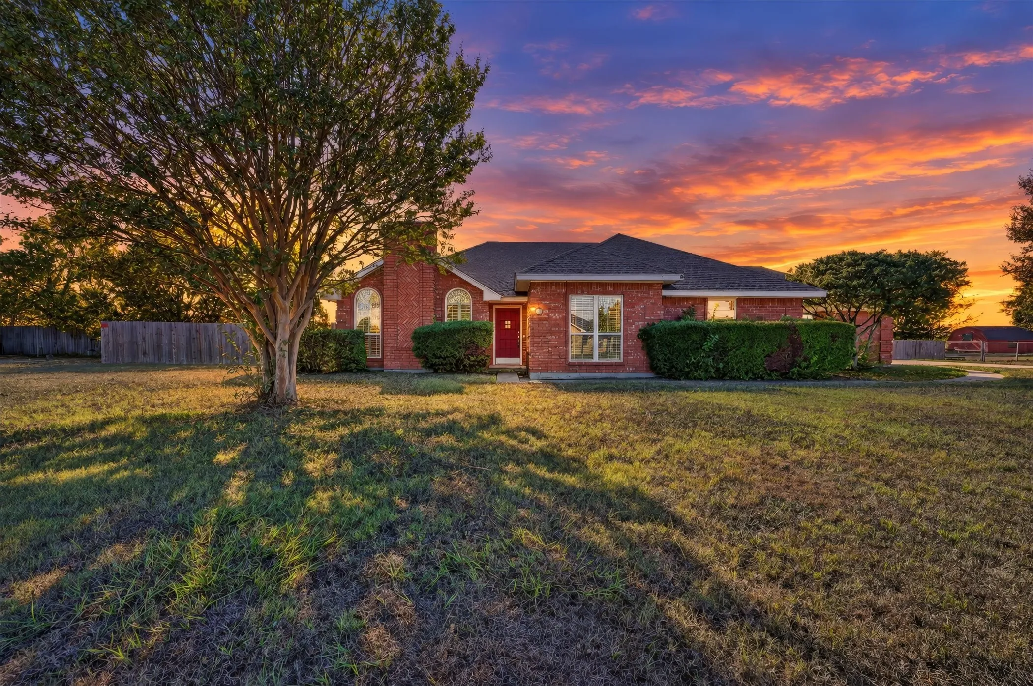 Single Family Residence For Sale in Dallas County , 3315 Dasher Street, Lancaster, Texas 75146, 3 Bedroom, 2 Bathroom, 2 Garage spaces, 1,739 Sqft, built in 1988, mls#21389578, Real Estate Agent in Lancaster, Homes For Sale in Dallas county, Homes For Sale in Lancaster, Realtor in Lancaster Texas, Real Estate Brokerage Independent Realty Texas, Luminita Cordes Realtor