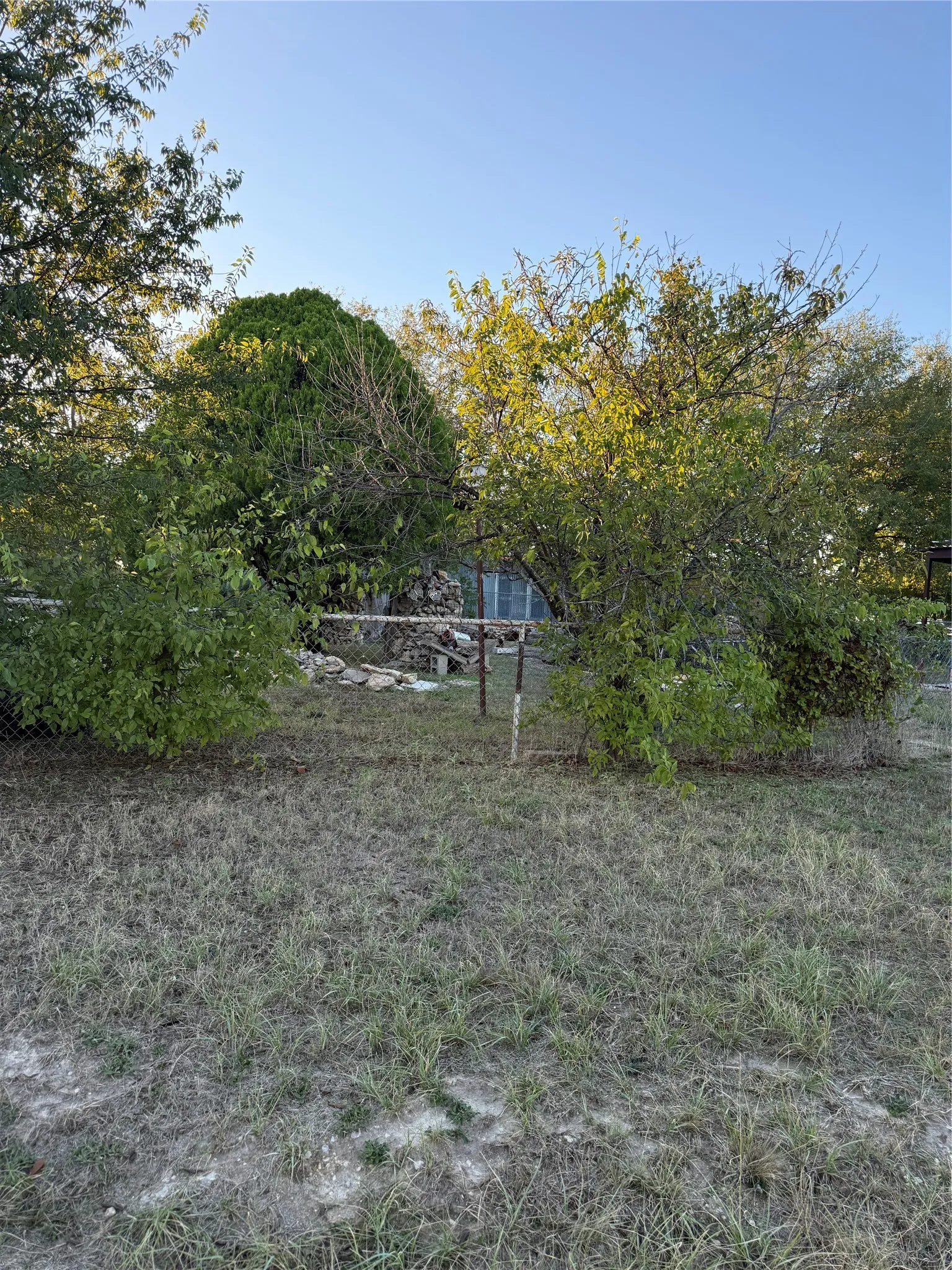 Improved Land For Sale in Erath County , 802 W Elm Street, Dublin, Texas 76446, 0, 0, Garage spaces, 0 Sqft, built in 0, mls#21406695, Real Estate Agent in Dublin, Homes For Sale in Erath county, Homes For Sale in Dublin, Realtor in Dublin Texas, Real Estate Brokerage Independent Realty Texas, Luminita Cordes Realtor